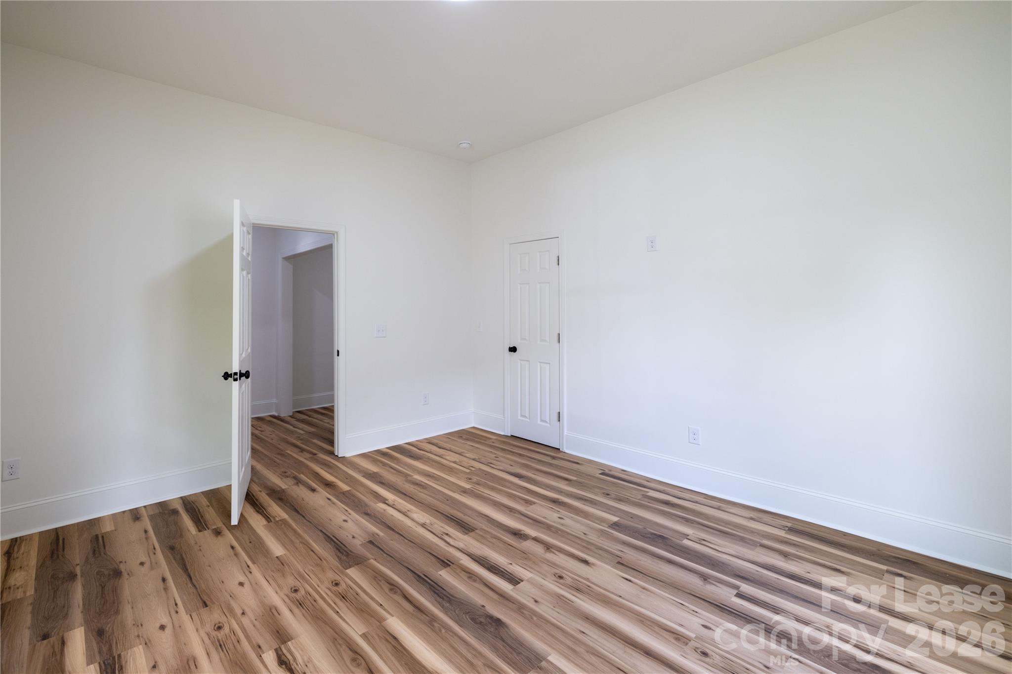 609 W Liberty Street Property Photo 15