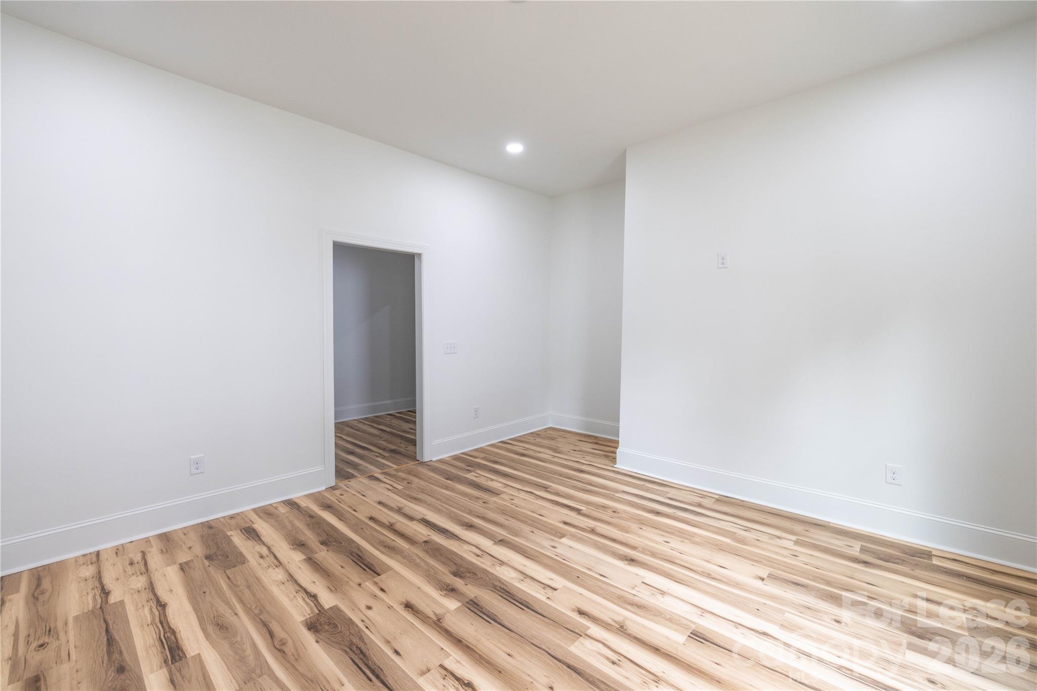 609 W Liberty Street Property Photo 25