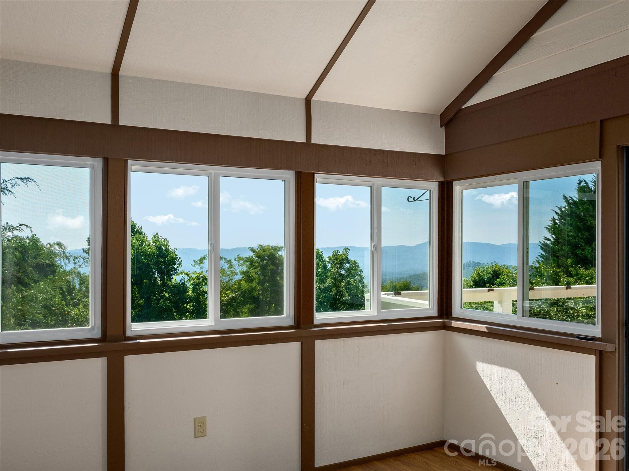 288 Roberts Drive Property Photo 18