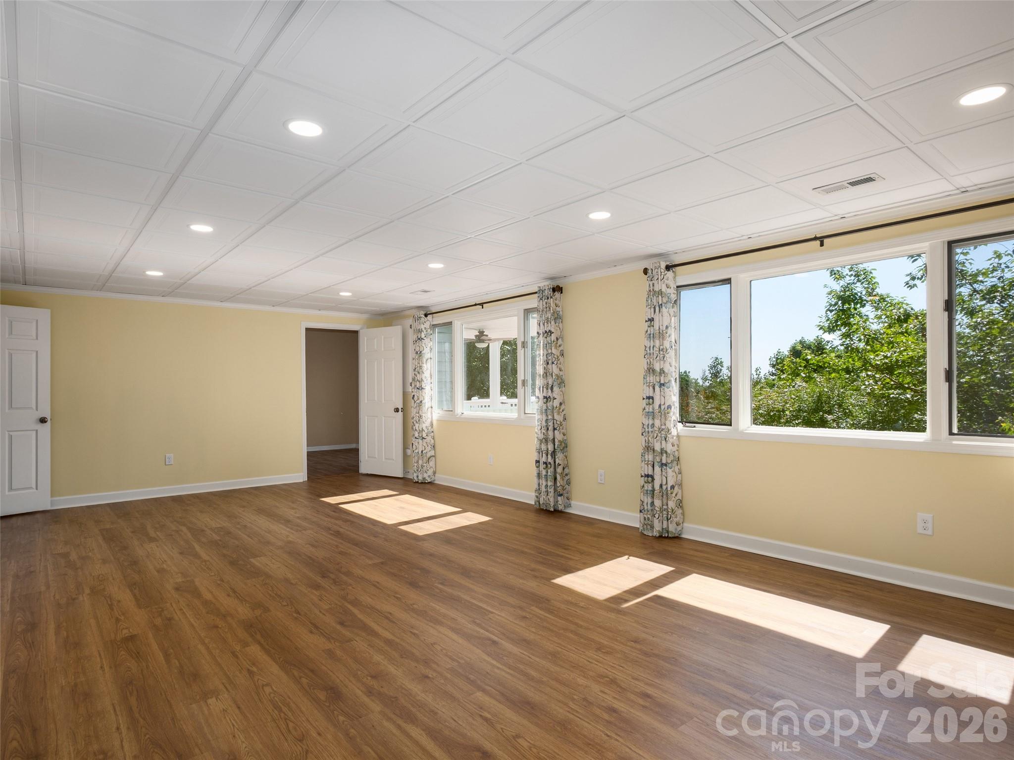 288 Roberts Drive Property Photo 28