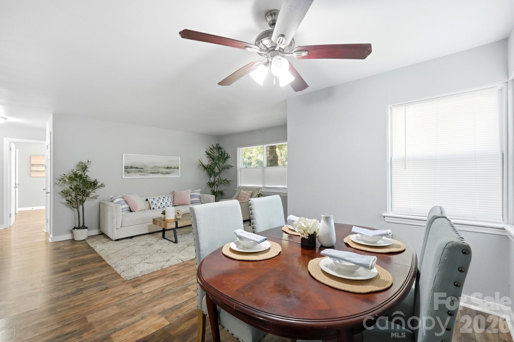 3300 Bonaire Drive Property Photo 5