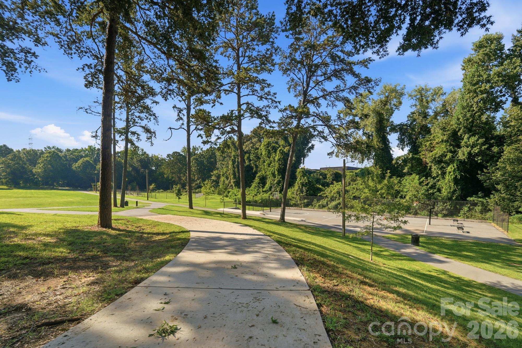3300 Bonaire Drive Property Photo 16