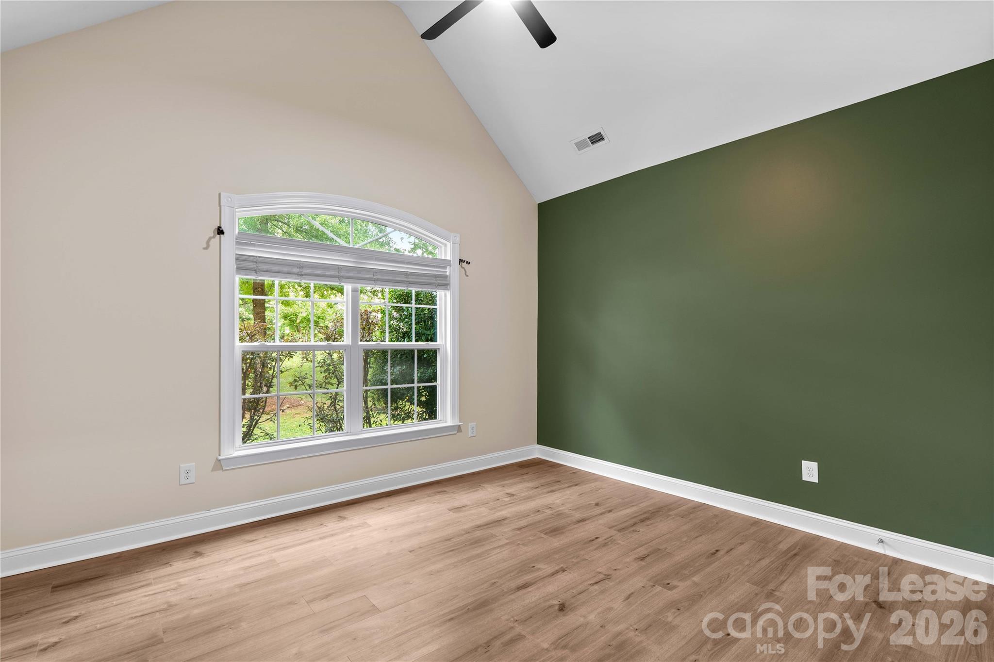 983 Jerry Lees Way Property Photo 14