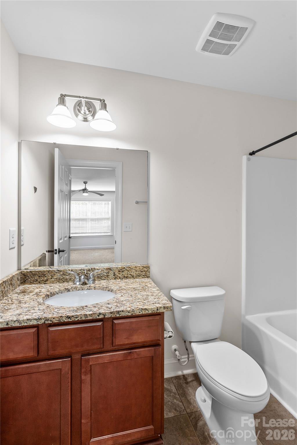 983 Jerry Lees Way Property Photo 18