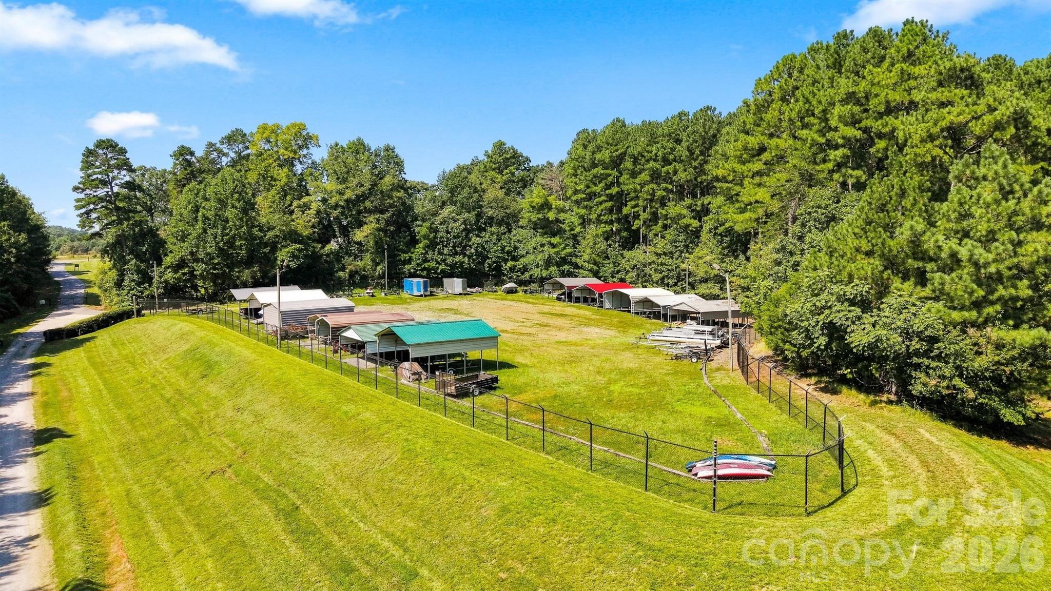 6048 Plantation Pointe Drive Property Photo 11