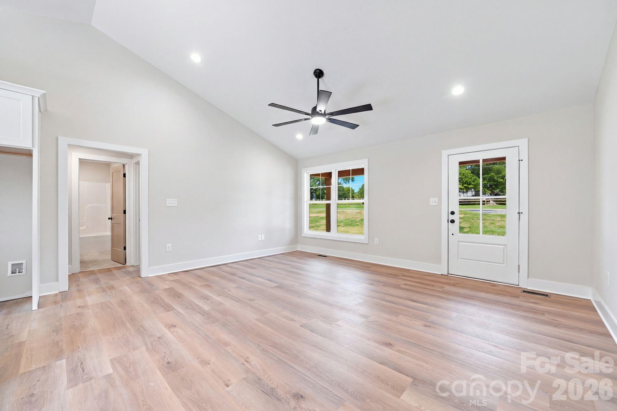 486 Mcalister Road Property Photo 7
