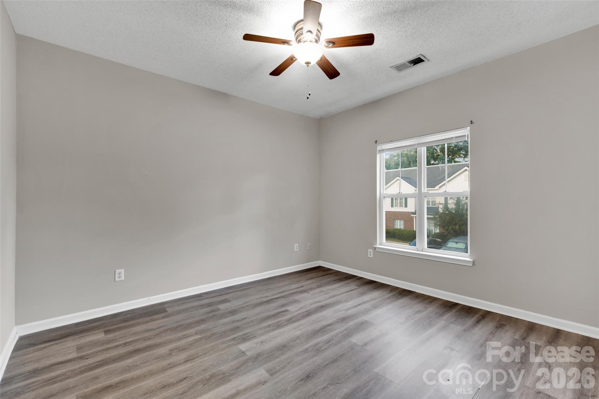 6349 Mallard View Lane Property Photo 10