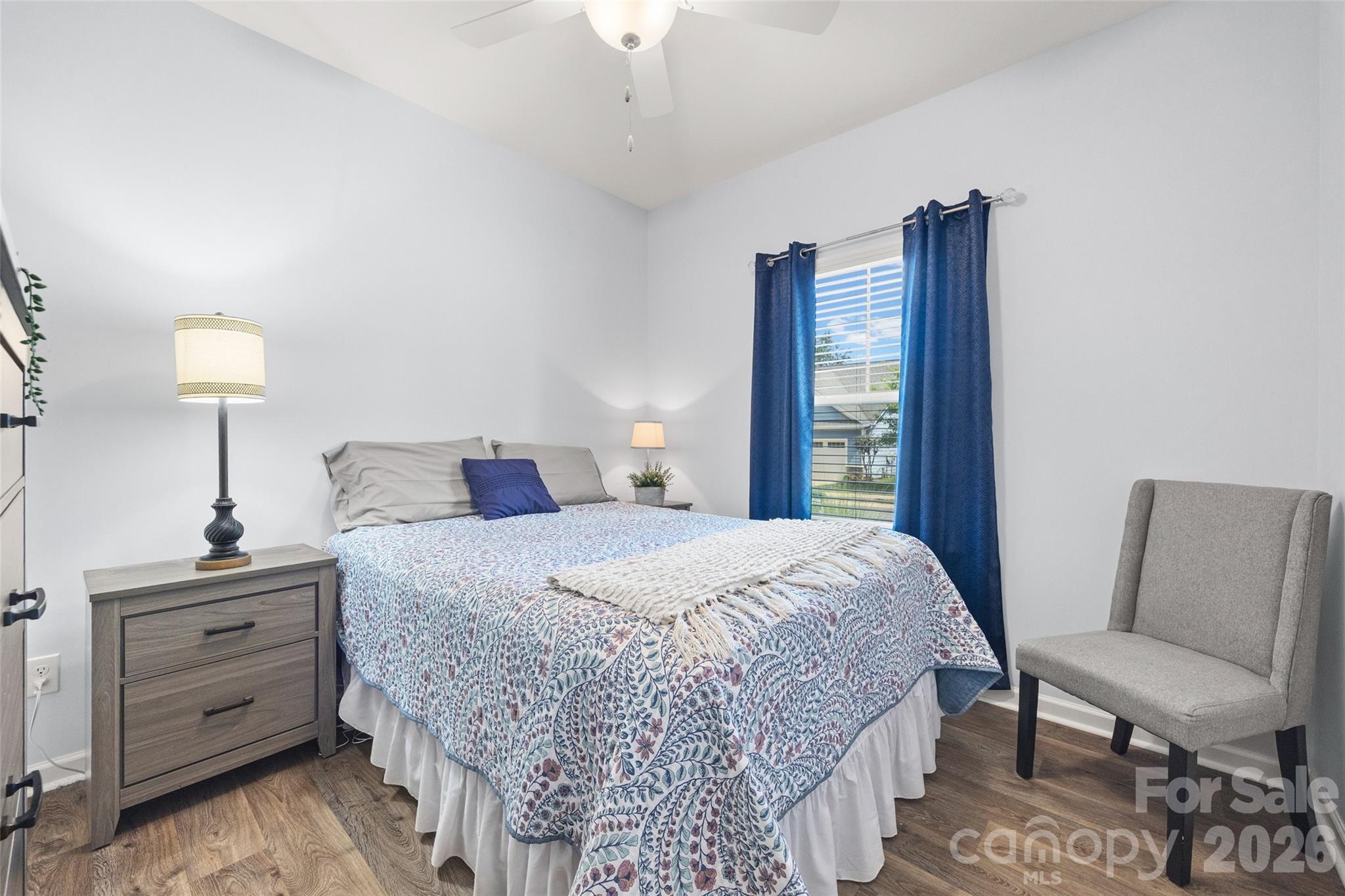 22444 Gateway Drive Property Photo 8