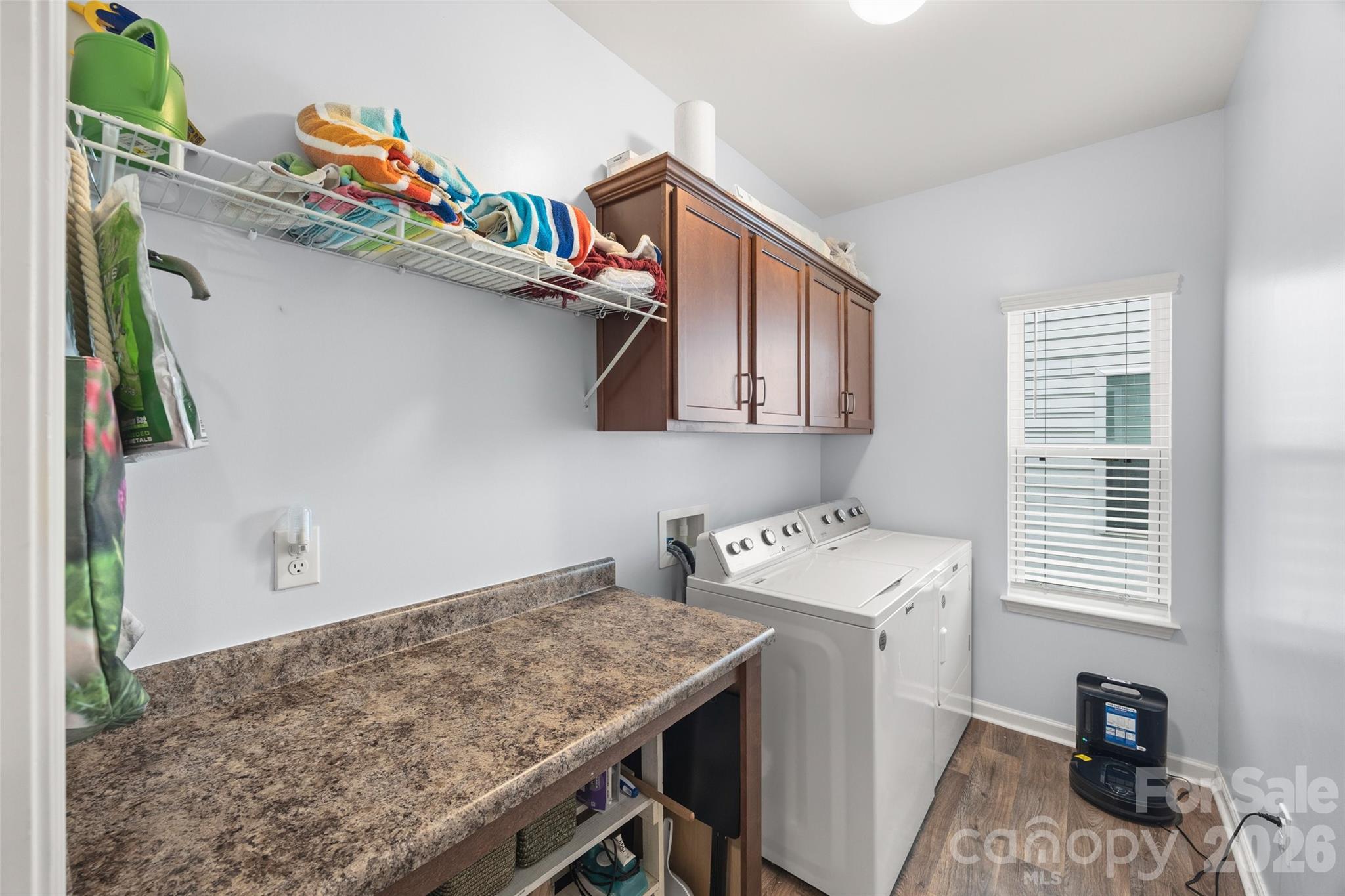 22444 Gateway Drive Property Photo 12