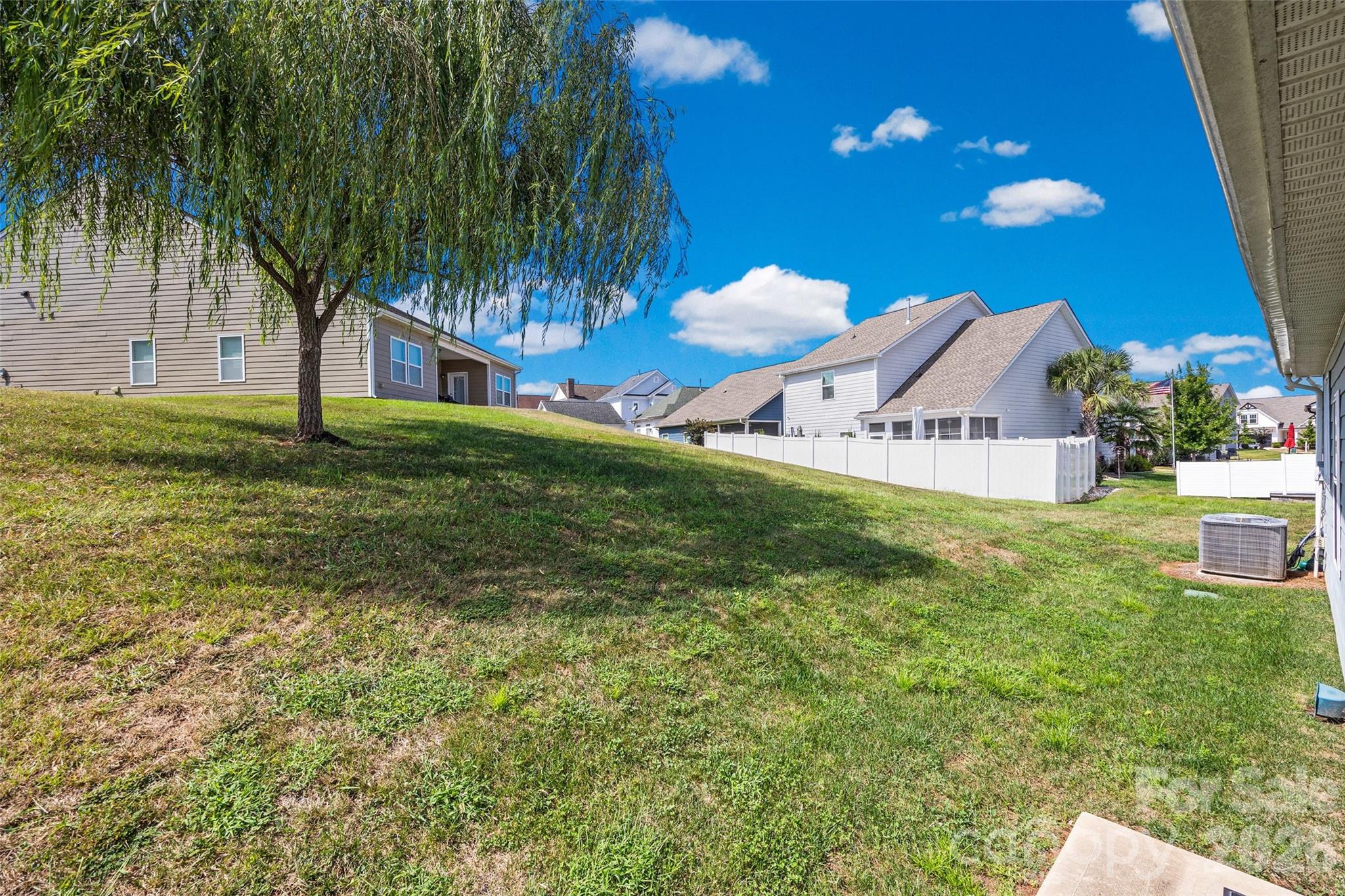 22444 Gateway Drive Property Photo 30