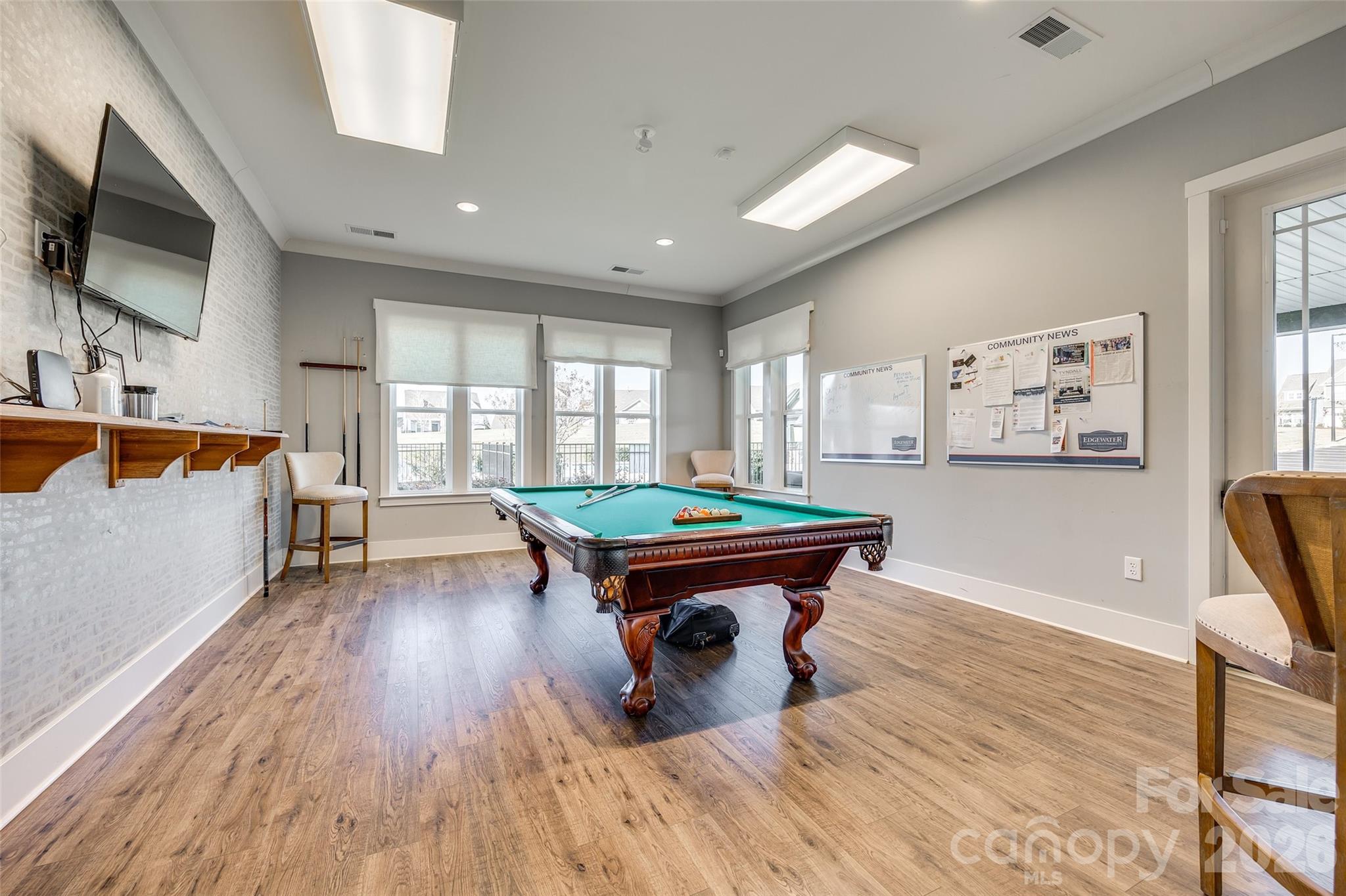 22444 Gateway Drive Property Photo 37