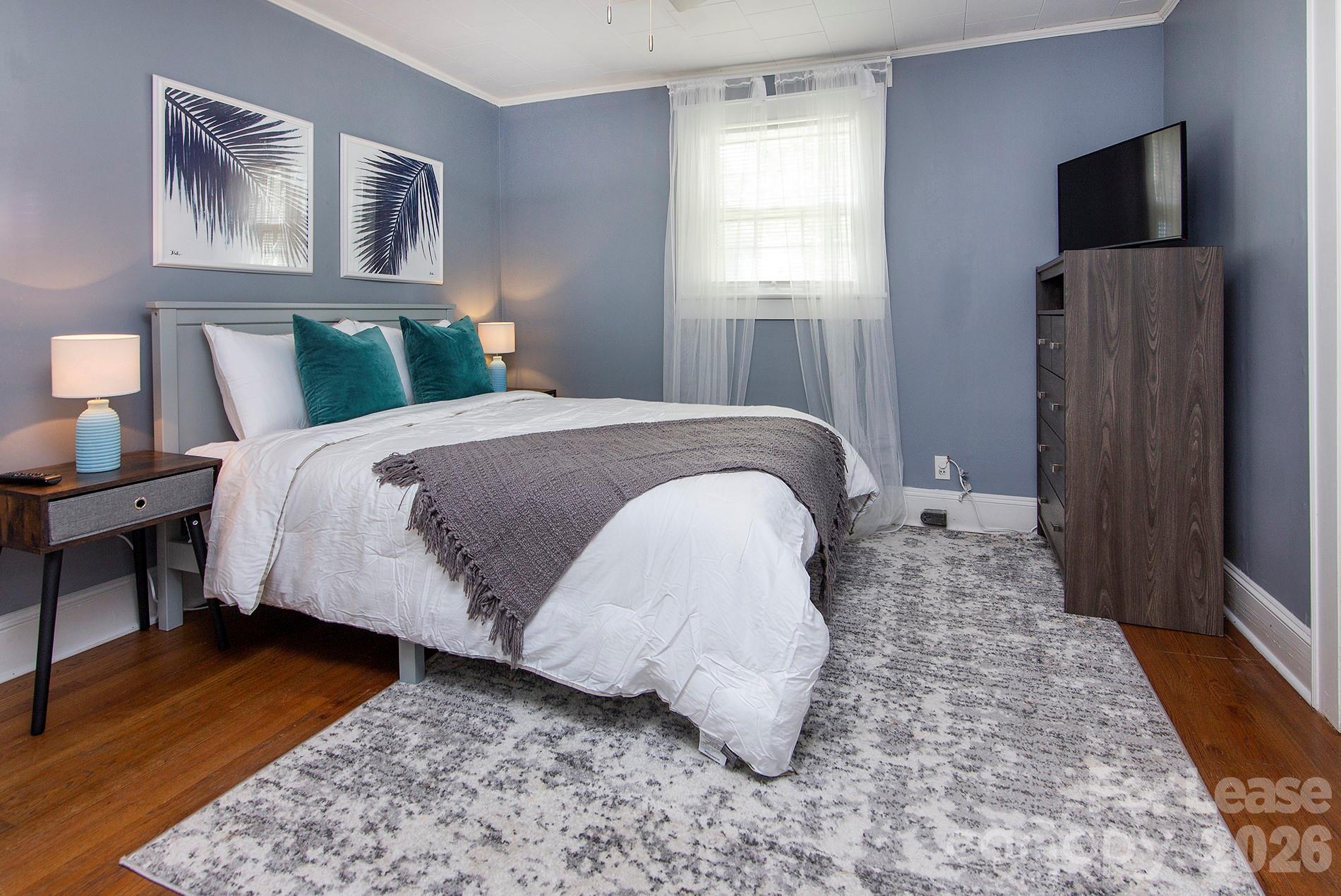 9531 Idlewild Road Property Photo 6