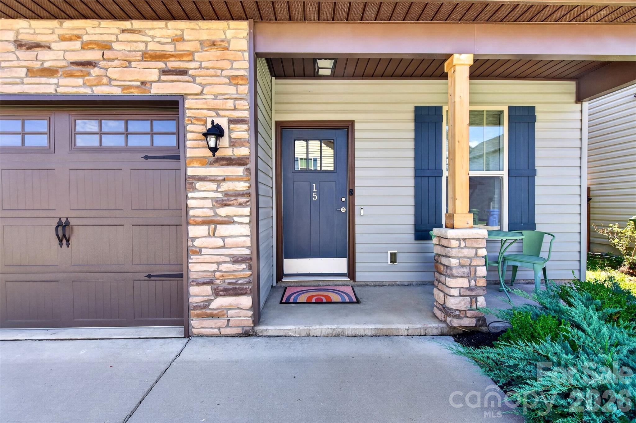 15 Greenly Lane Property Photo 2