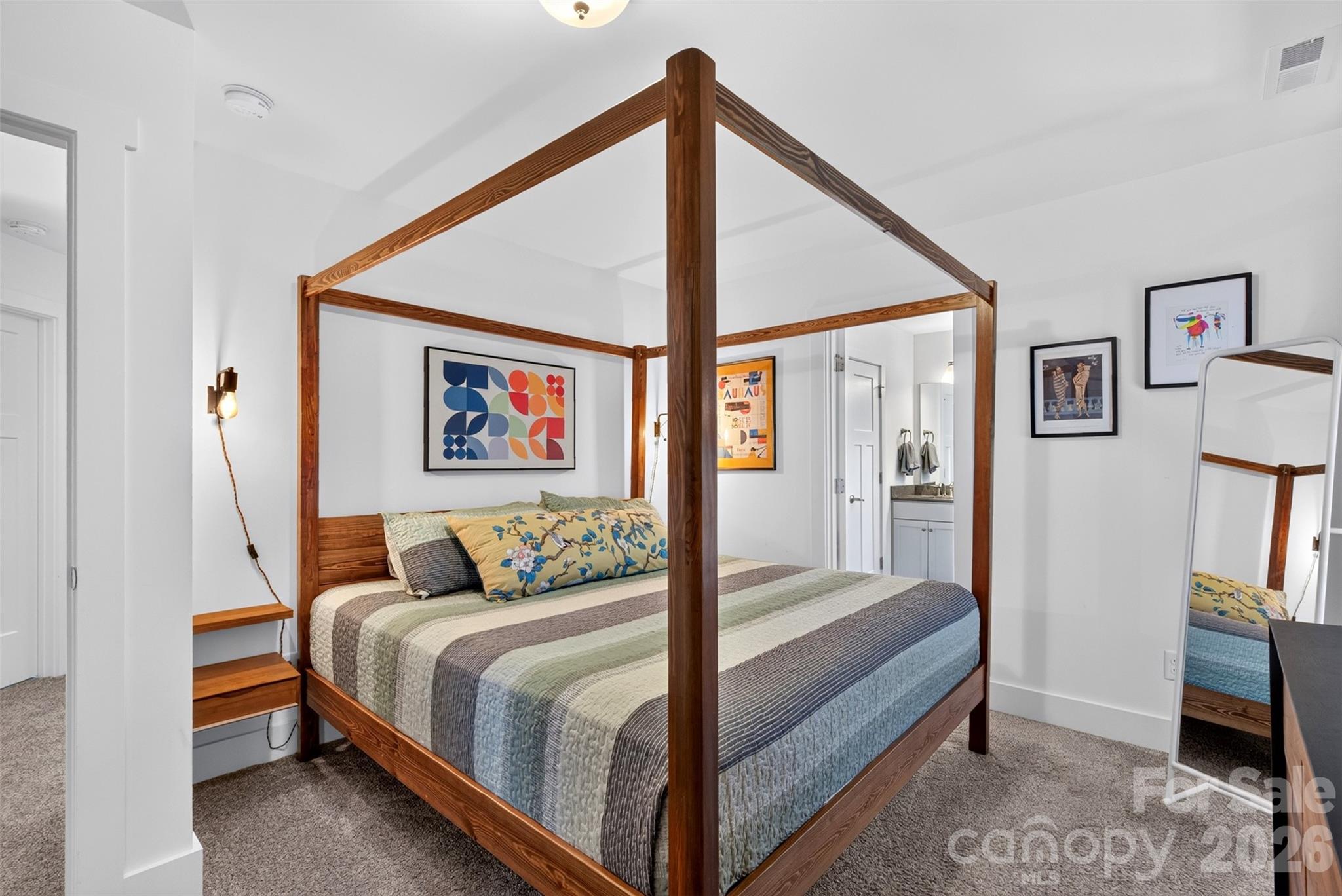 15 Greenly Lane Property Photo 12