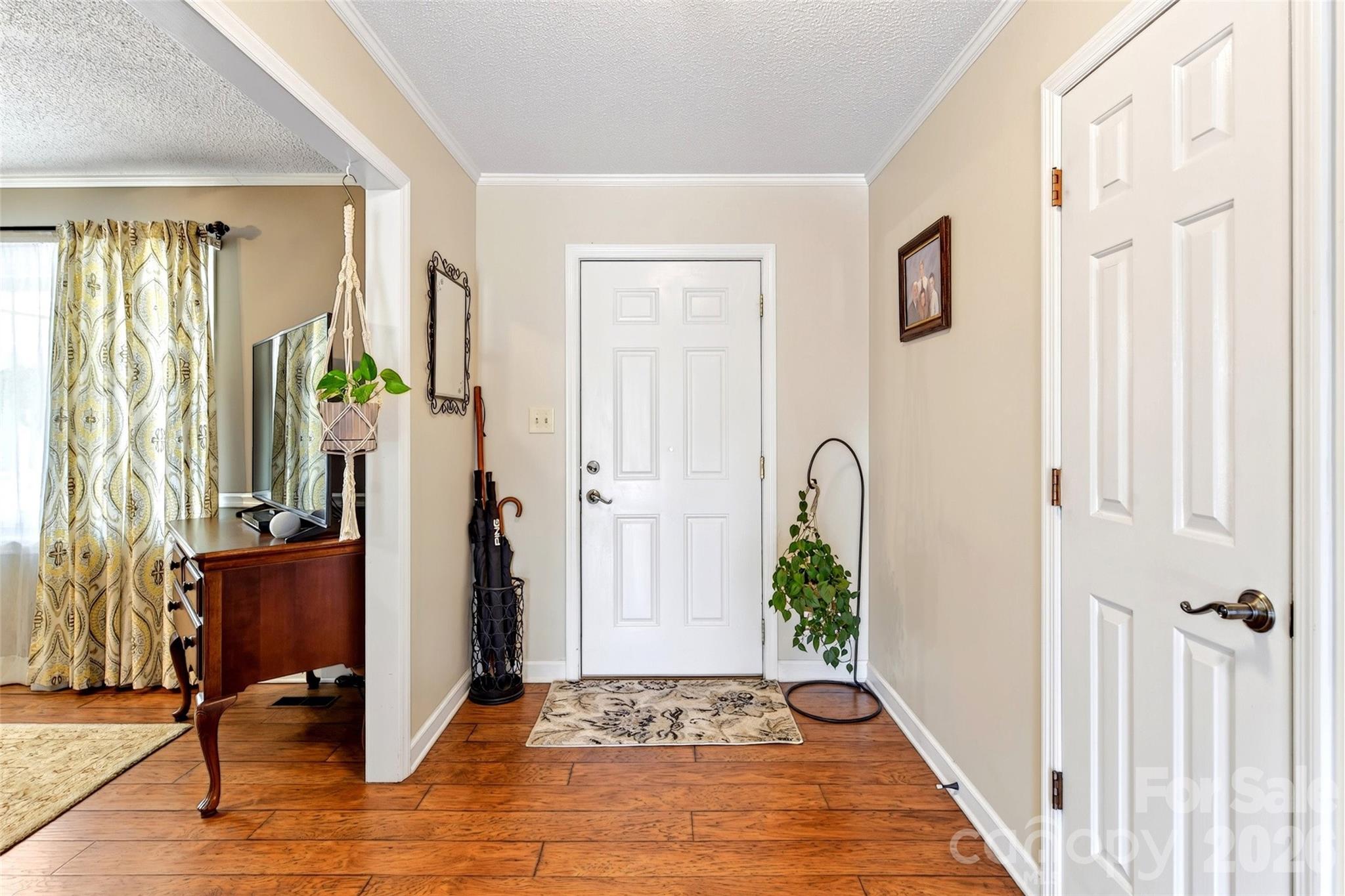146 Cobblestone Drive Property Photo 13