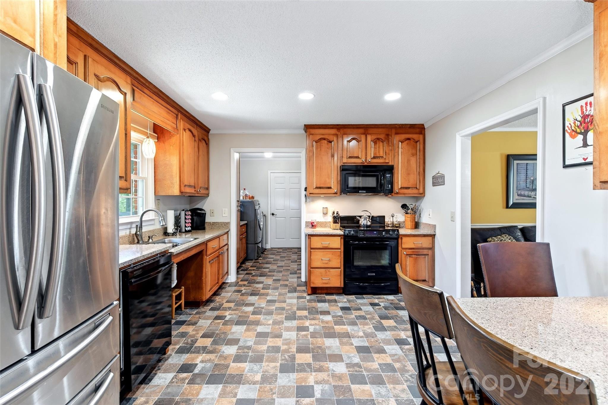 146 Cobblestone Drive Property Photo 19