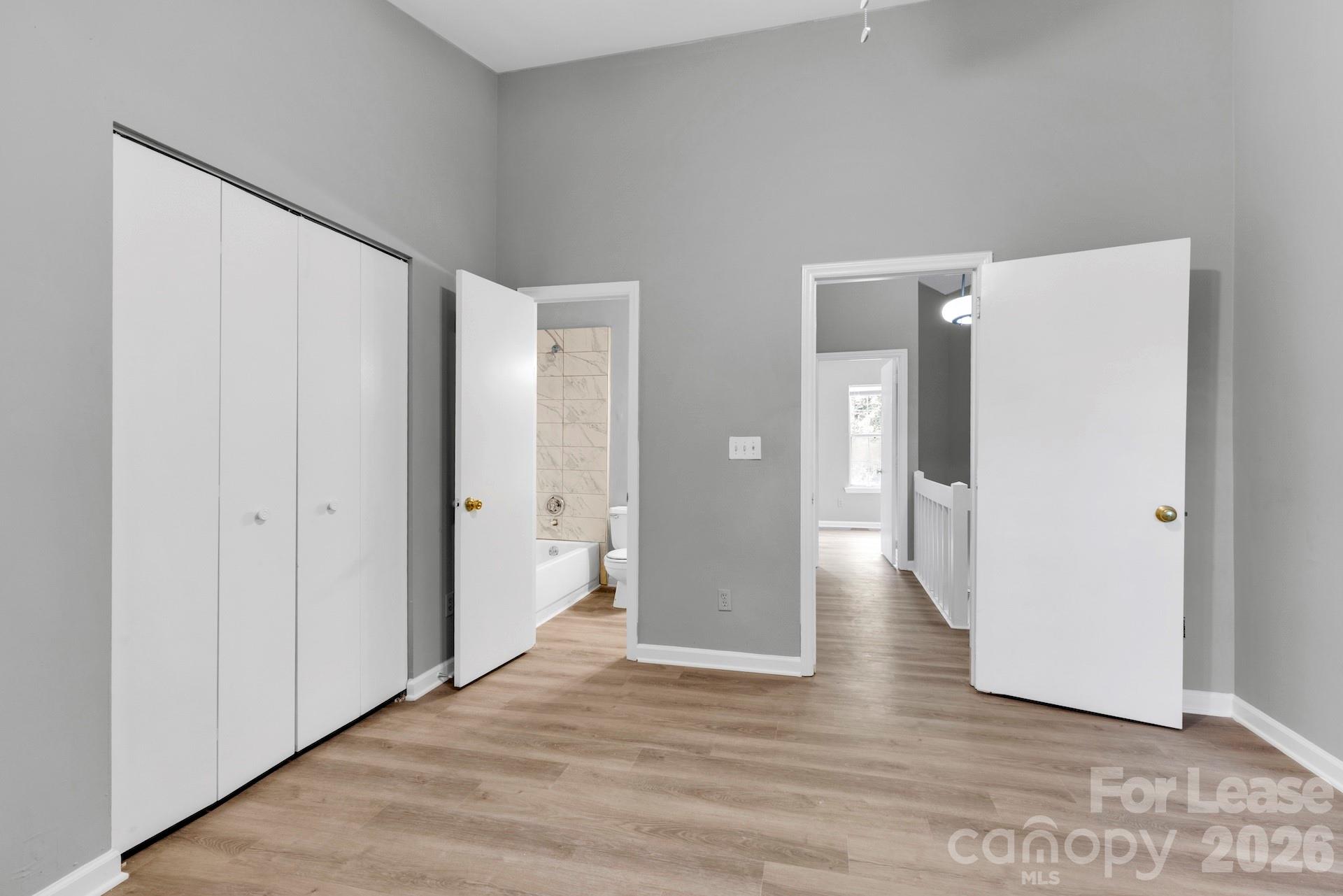 6315 Windsor Gate Lane Property Photo 11