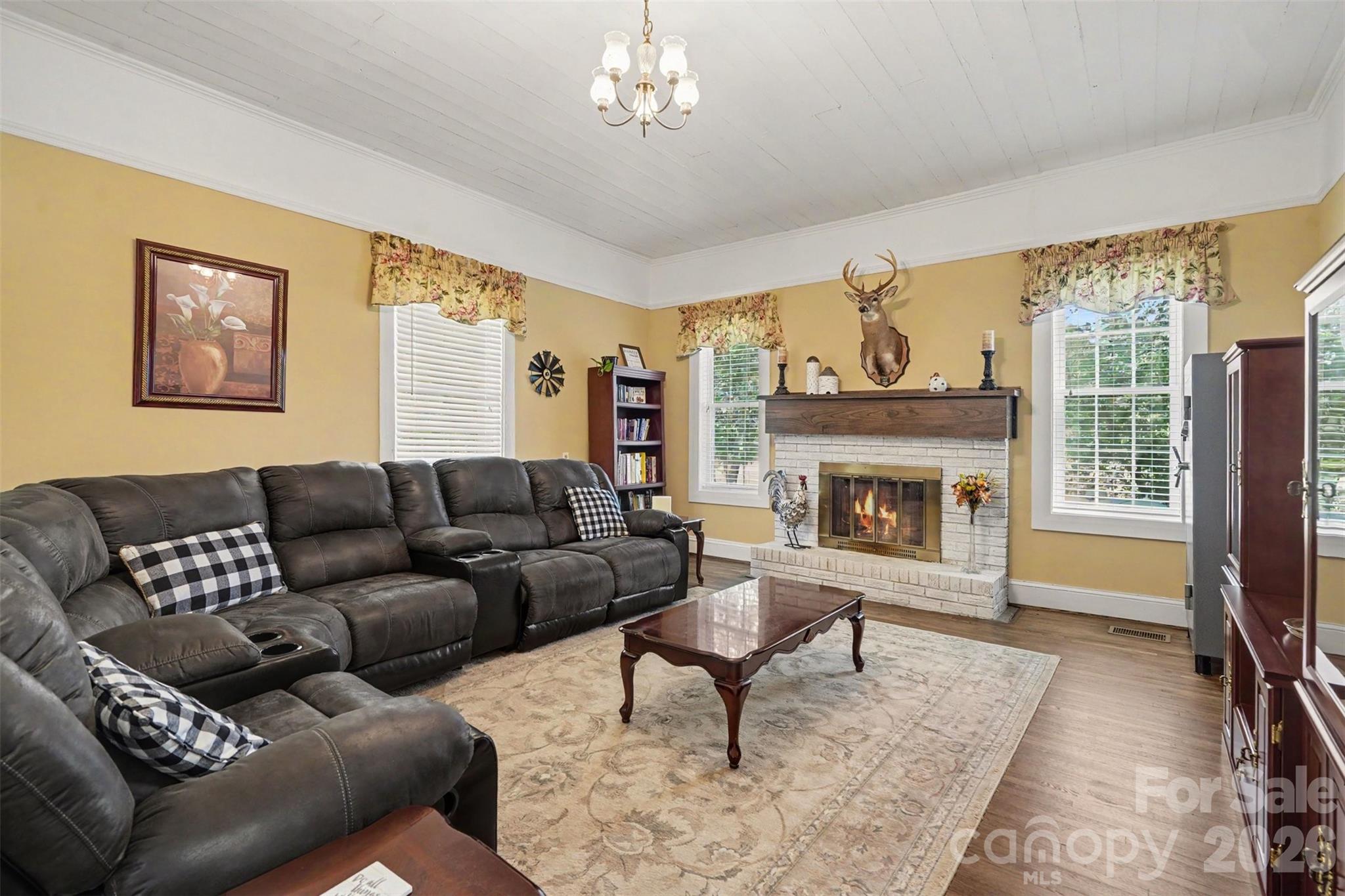 6002 White Store Road Property Photo 4