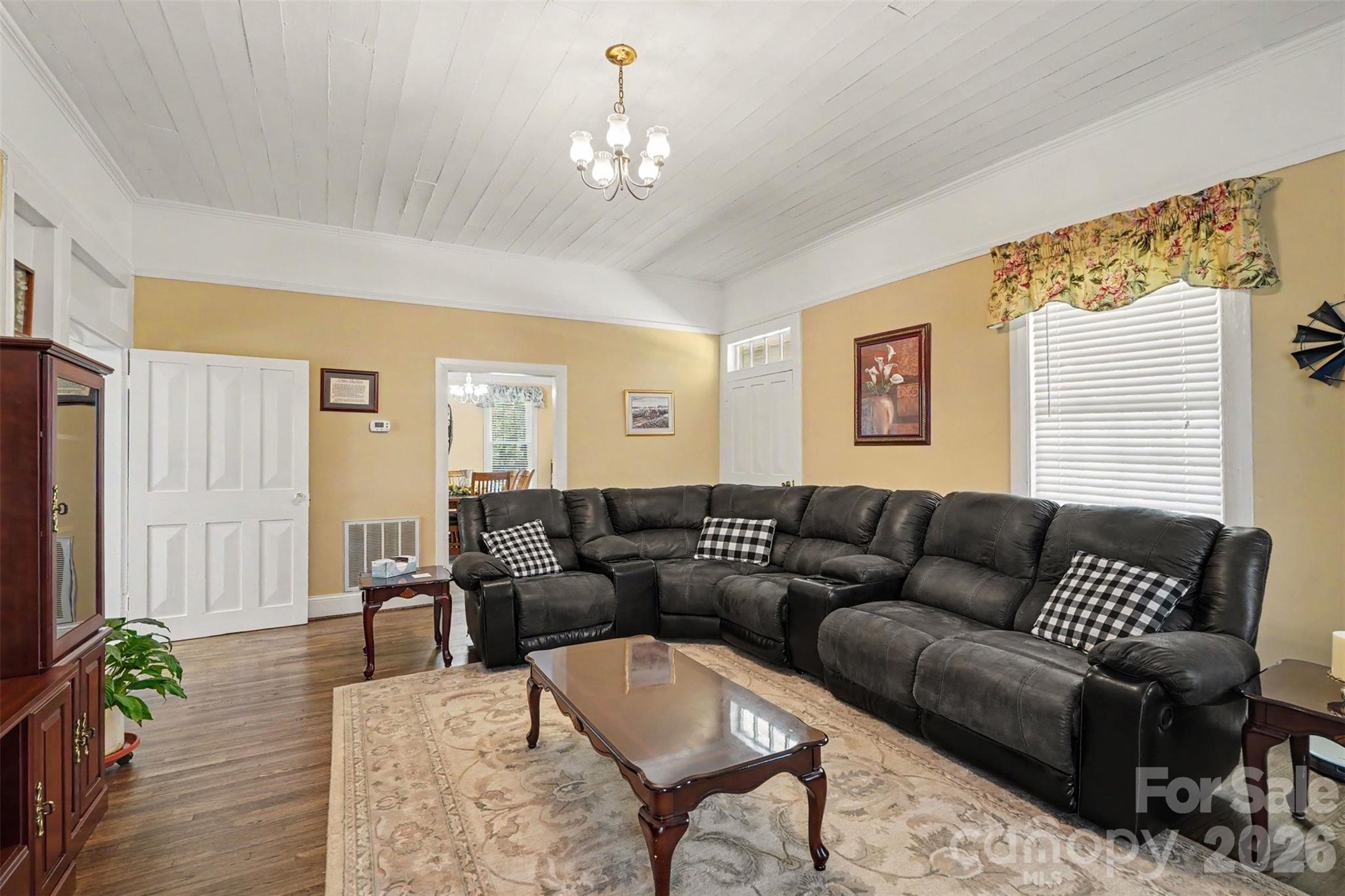 6002 White Store Road Property Photo 10