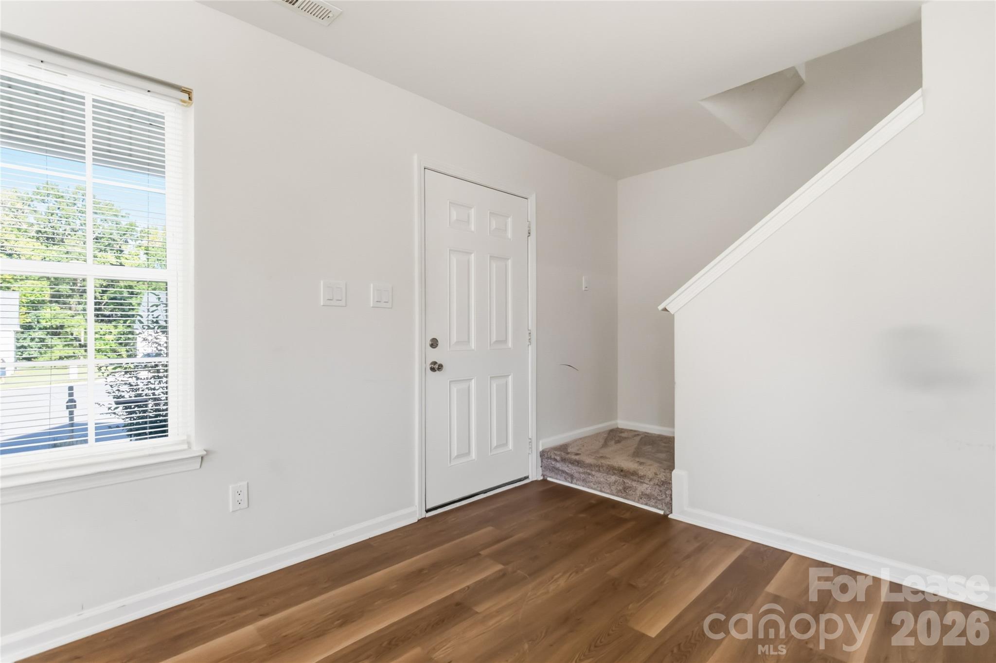 1428 Nature Place Property Photo 5
