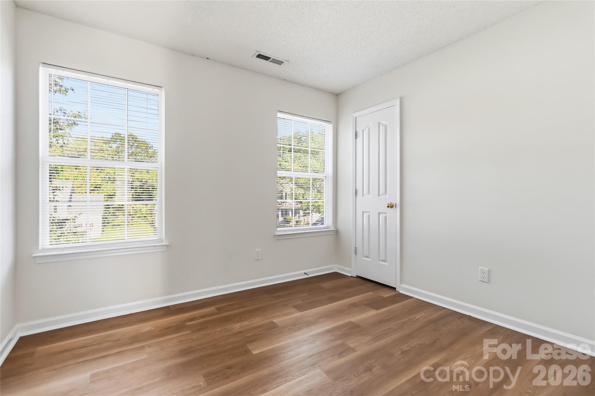 1428 Nature Place Property Photo 18