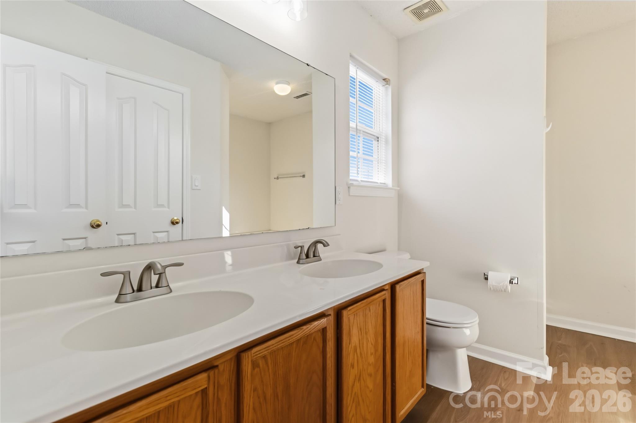 1428 Nature Place Property Photo 24