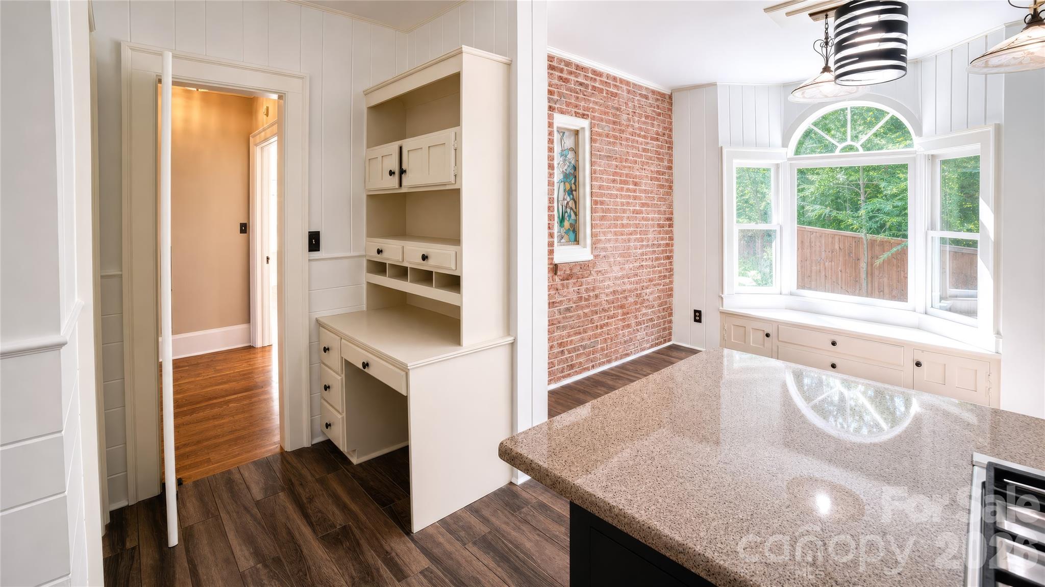 105 Montrose Street Property Photo 16