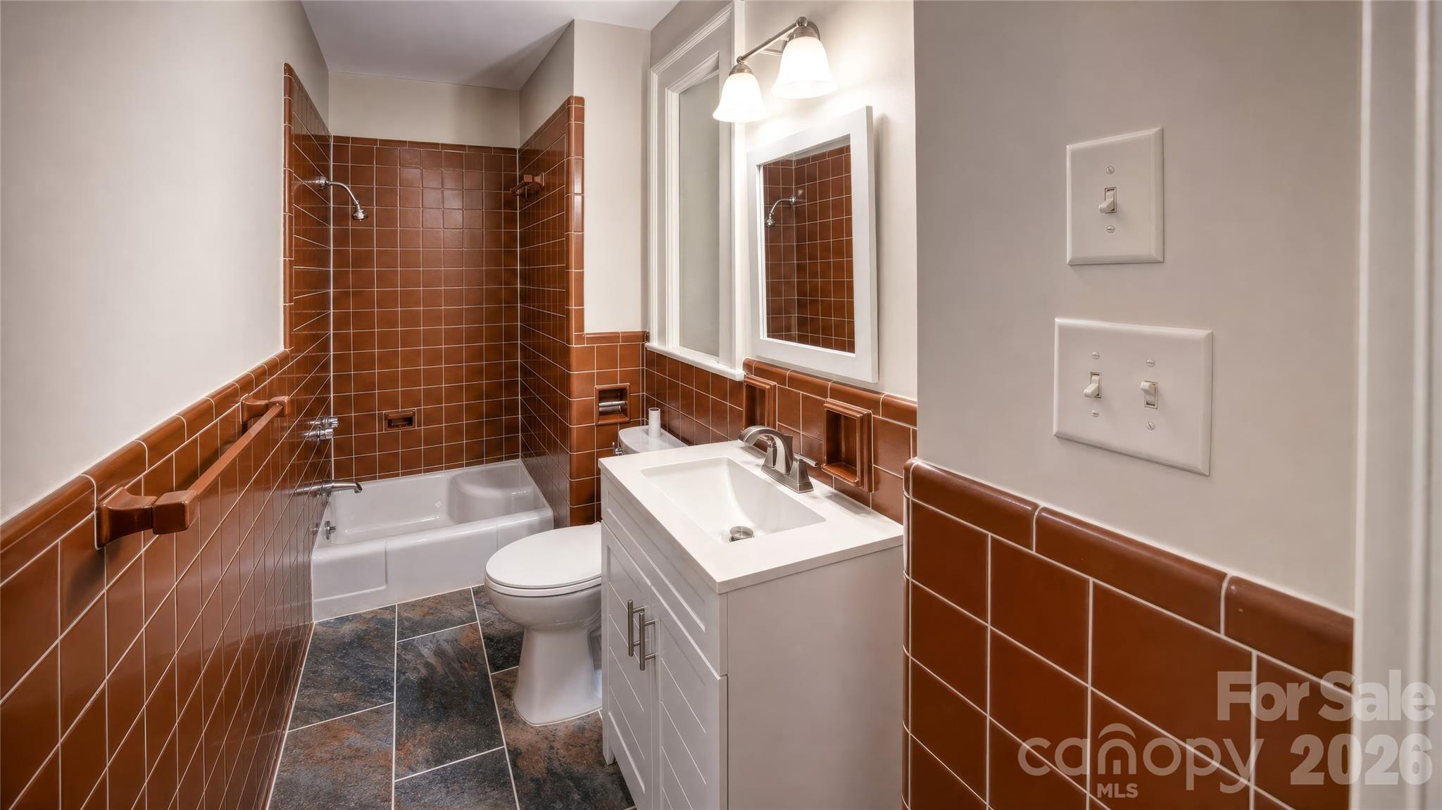 105 Montrose Street Property Photo 24