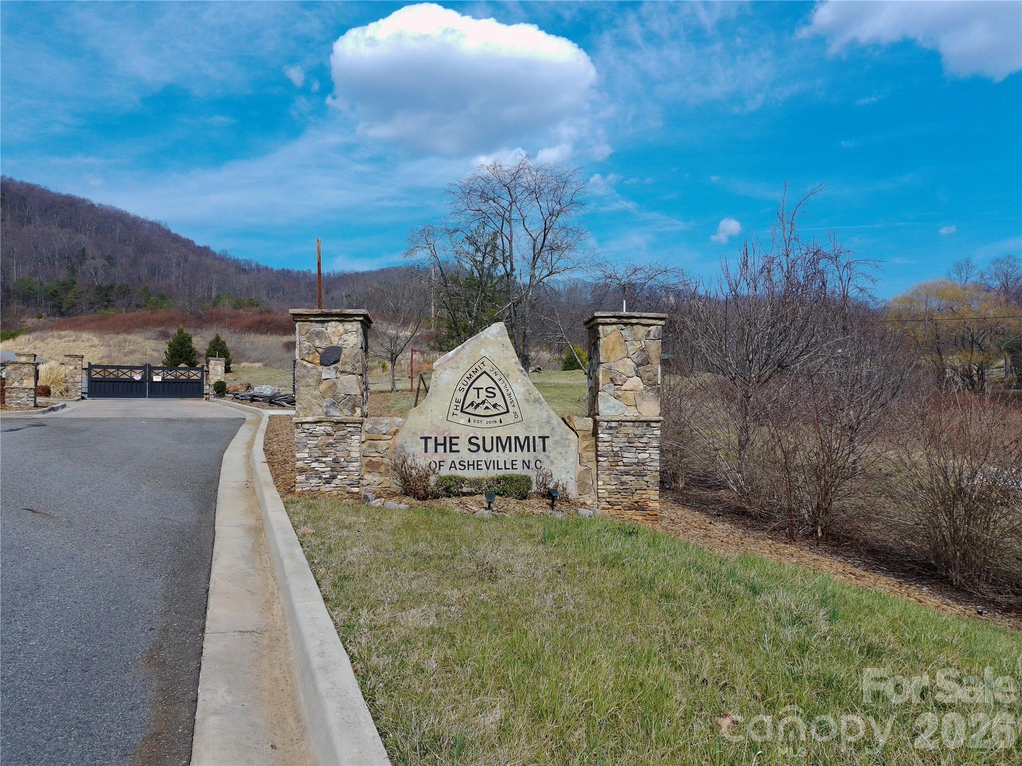 0 Summit Hills Drive Property Photo 13