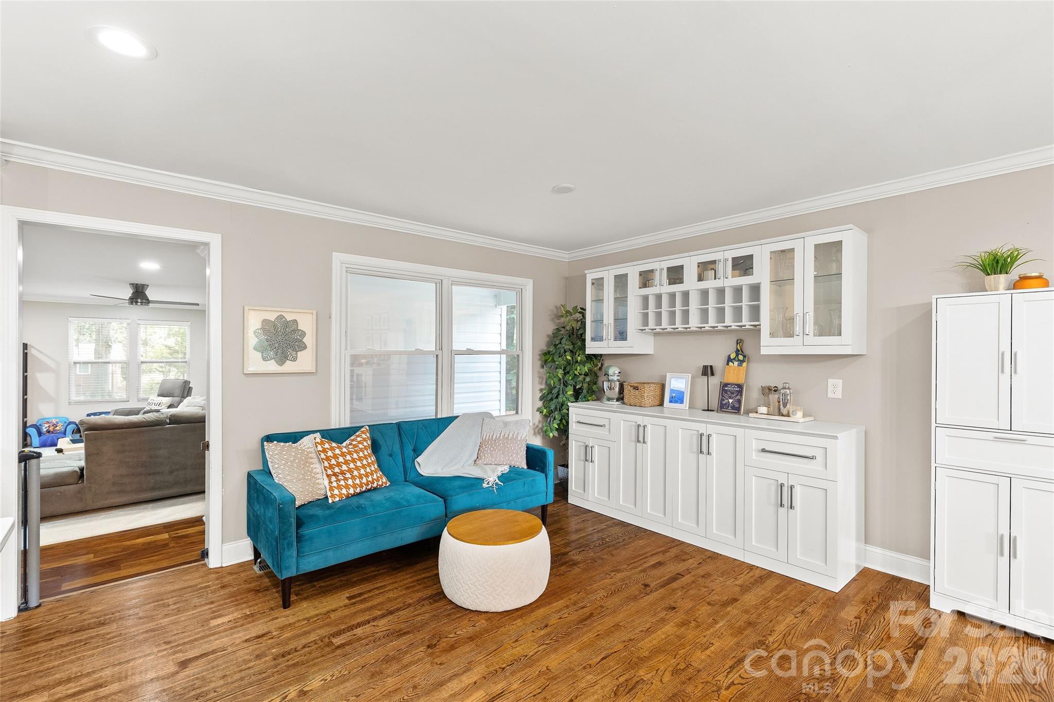 6623 Long Meadow Road Property Photo 8