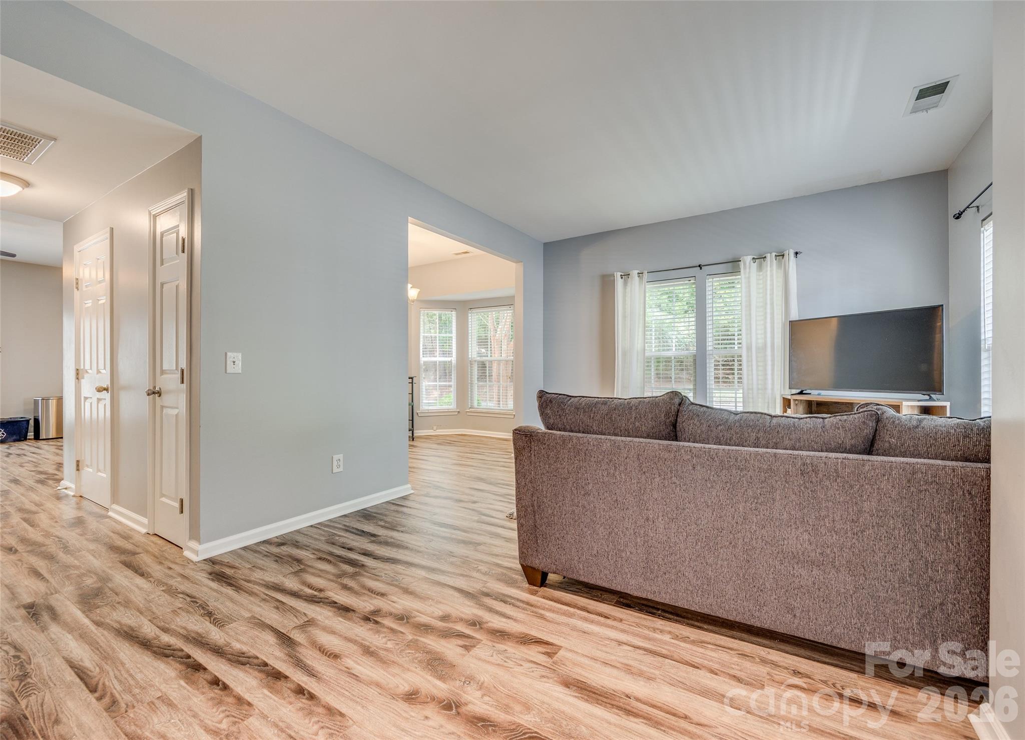 808 Dillard Road Property Photo 4