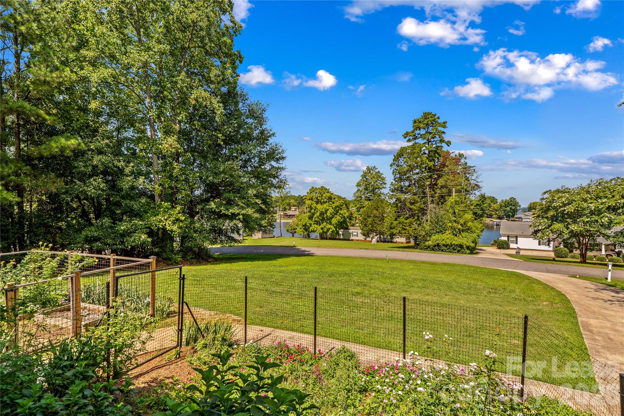 5020 Fox Hollow Drive Property Photo 2