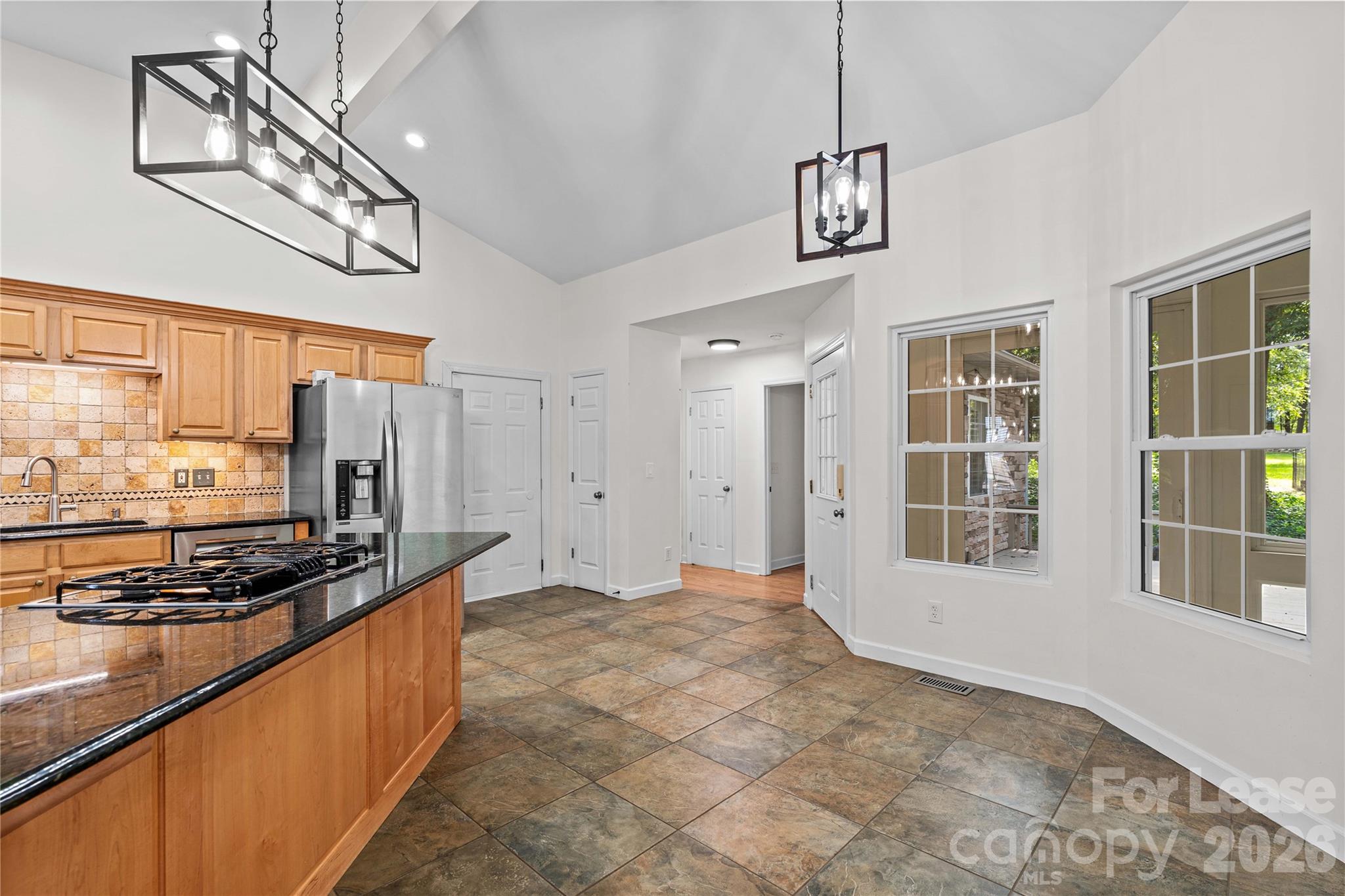 5020 Fox Hollow Drive Property Photo 6