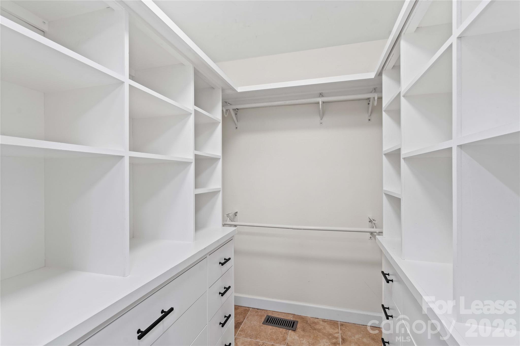 5020 Fox Hollow Drive Property Photo 10