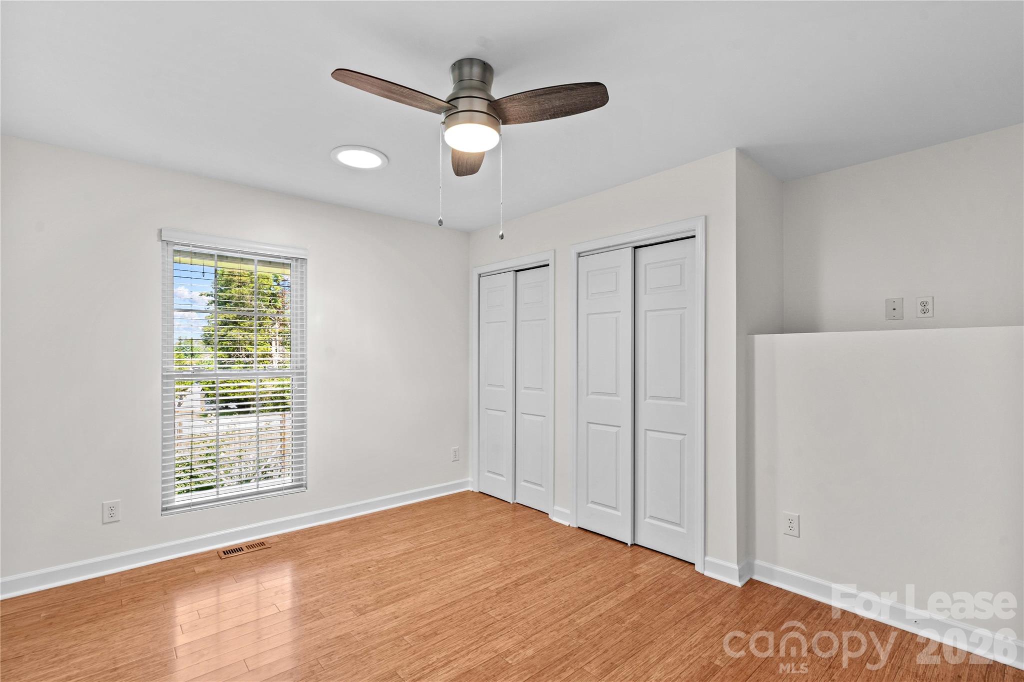 5020 Fox Hollow Drive Property Photo 12
