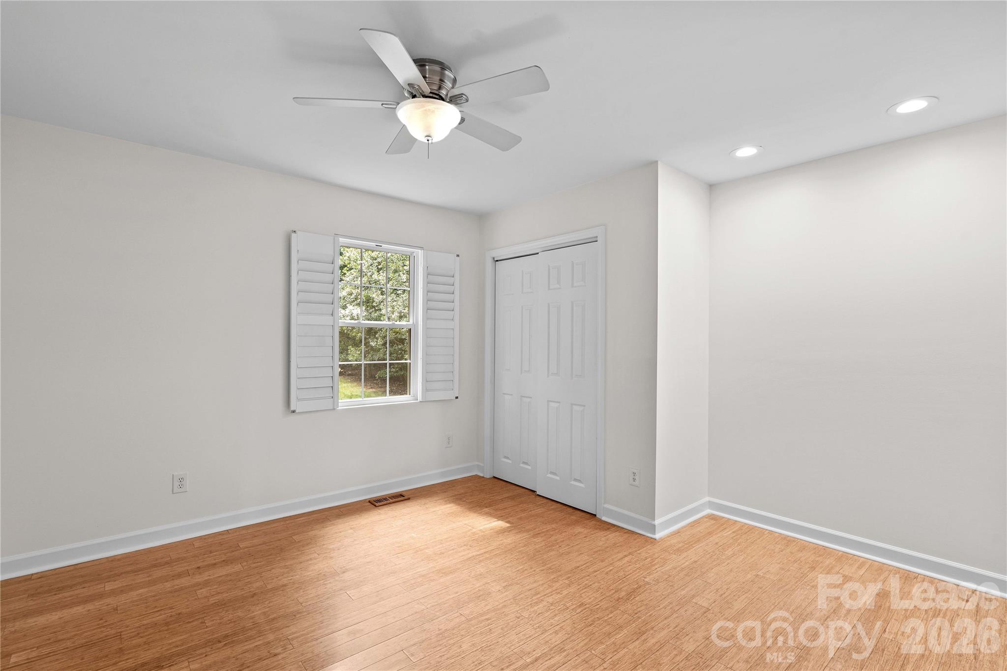 5020 Fox Hollow Drive Property Photo 13