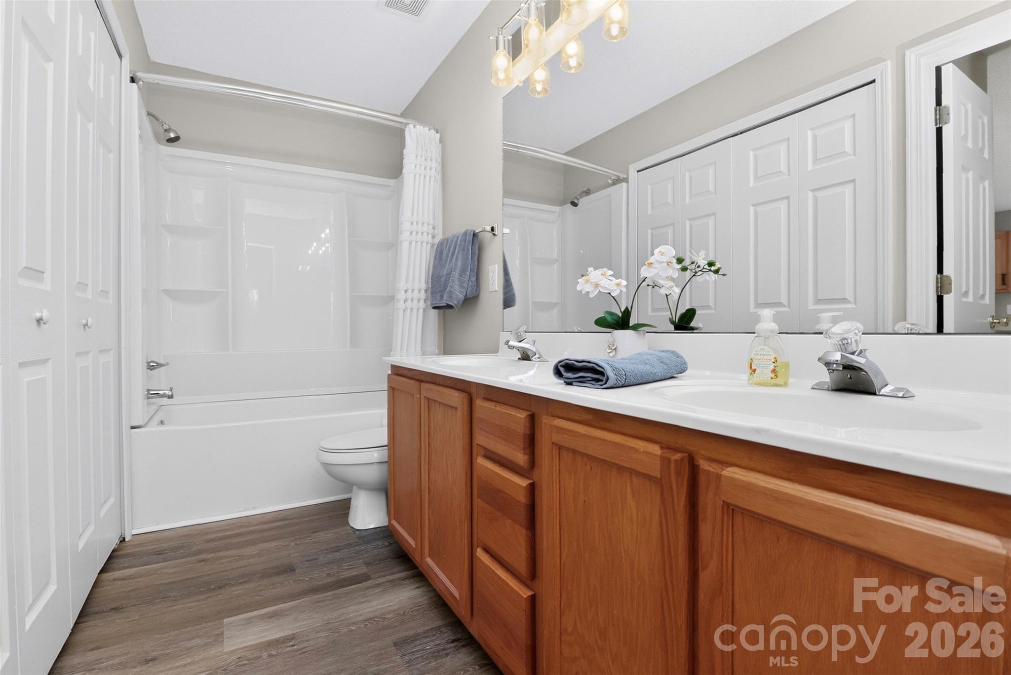 1712 Pergola Place Property Photo 16