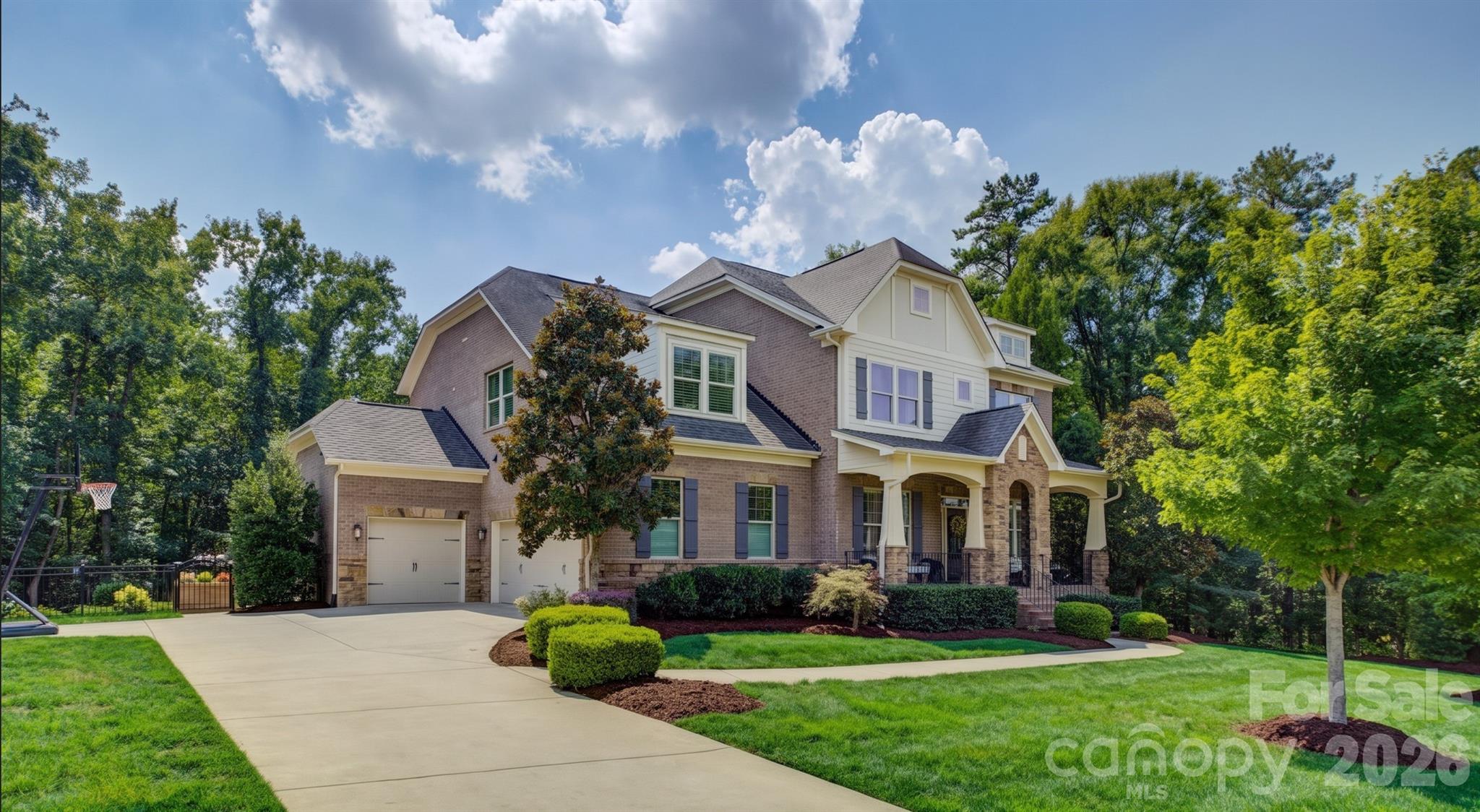 2324 Sommerton Glen