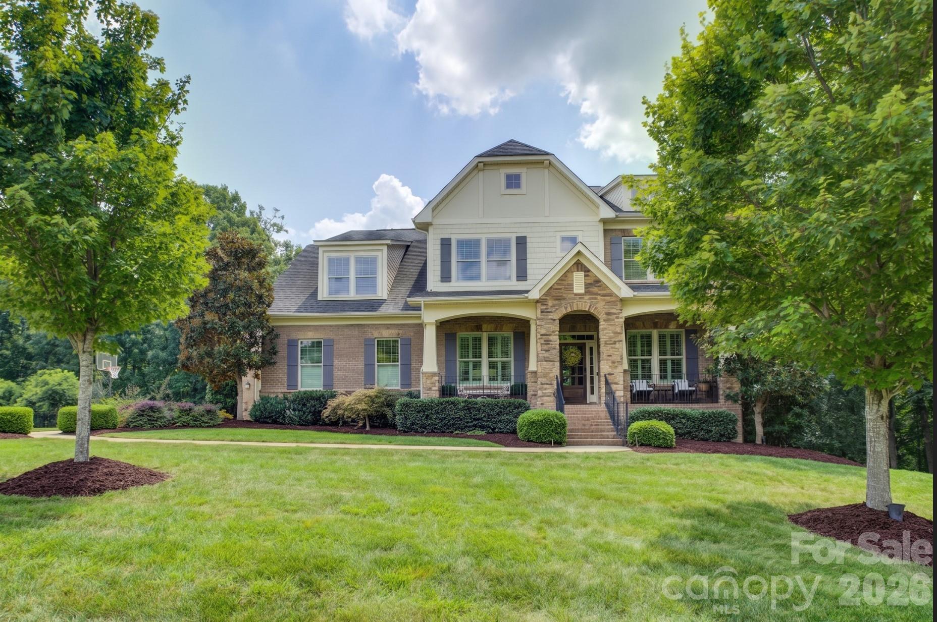 2324 Sommerton Glen Property Photo 1