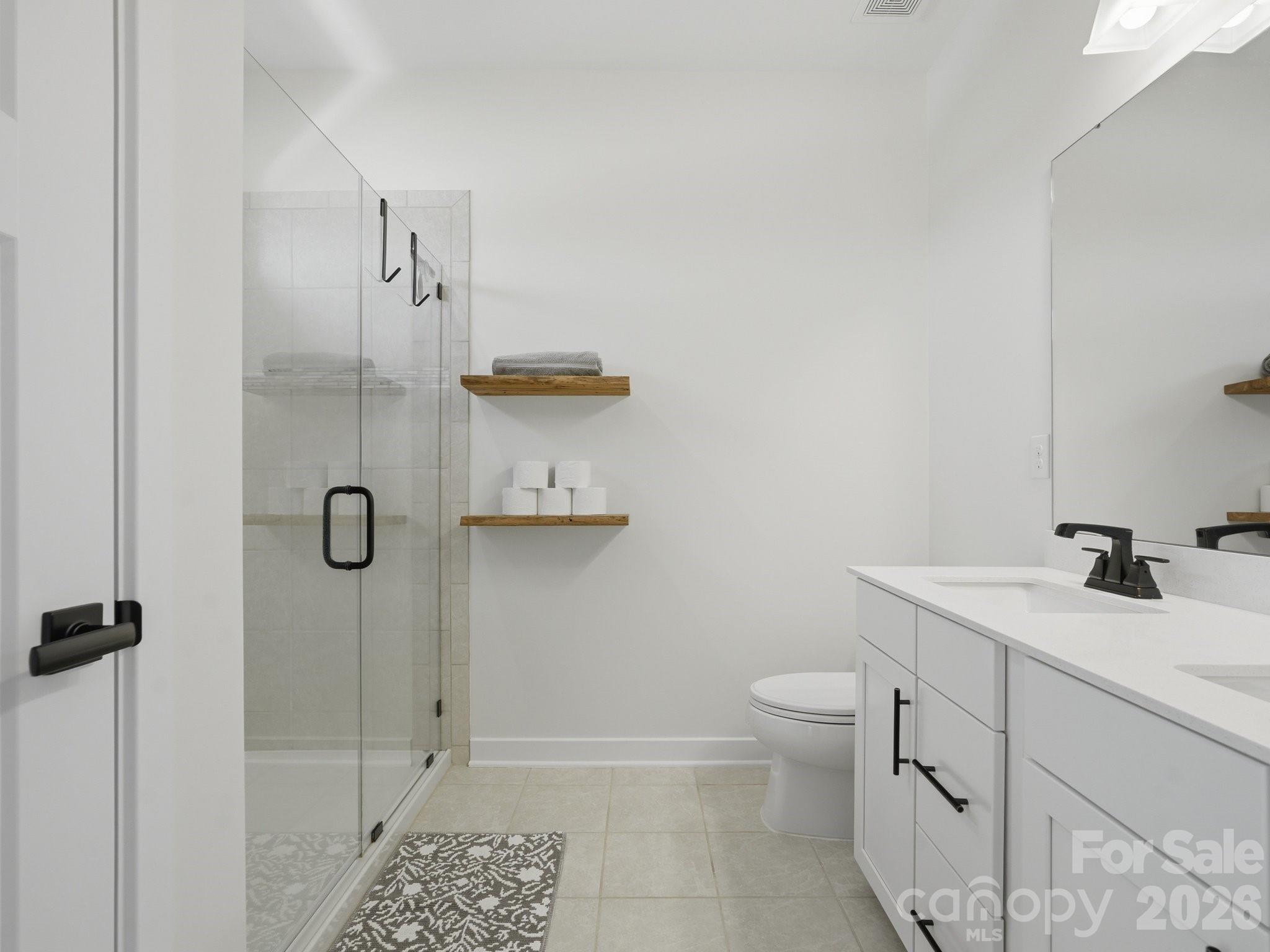 108 Helm Lane A Property Photo 34