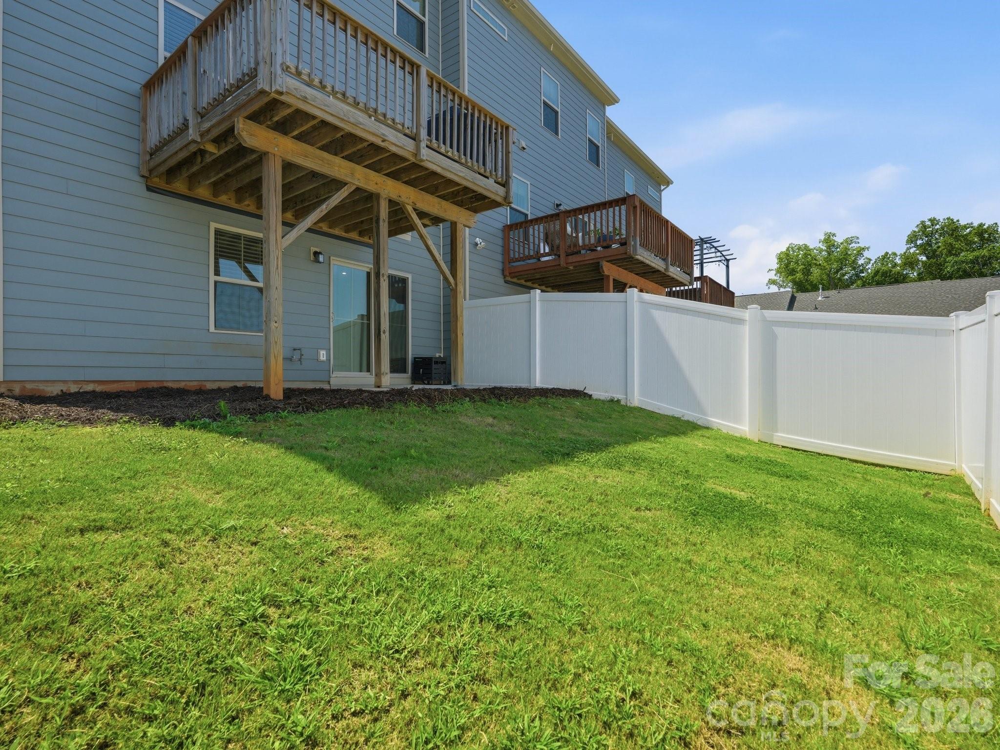 108 Helm Lane A Property Photo 40
