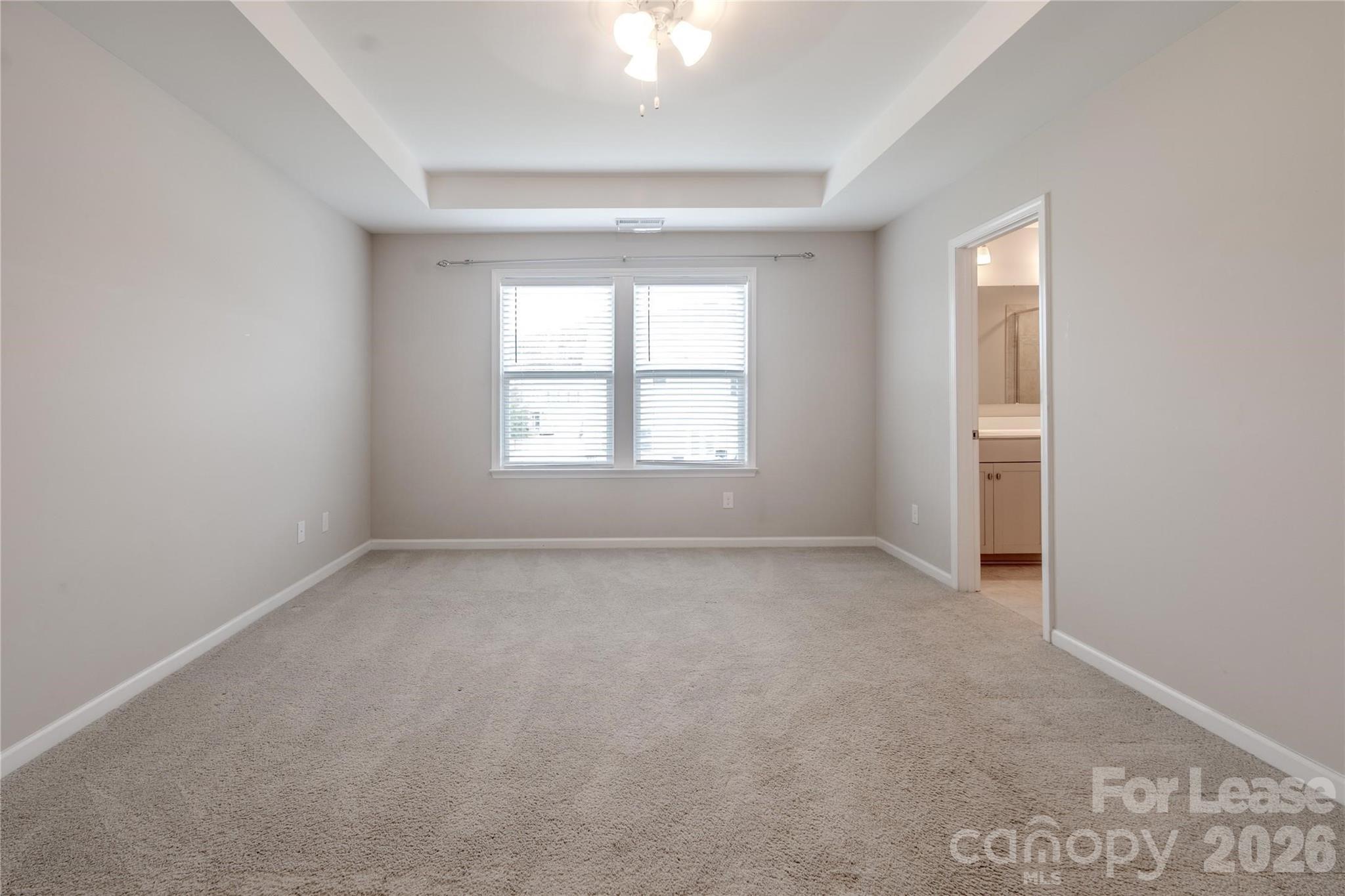 4320 Staffordshire Lane Property Photo 8