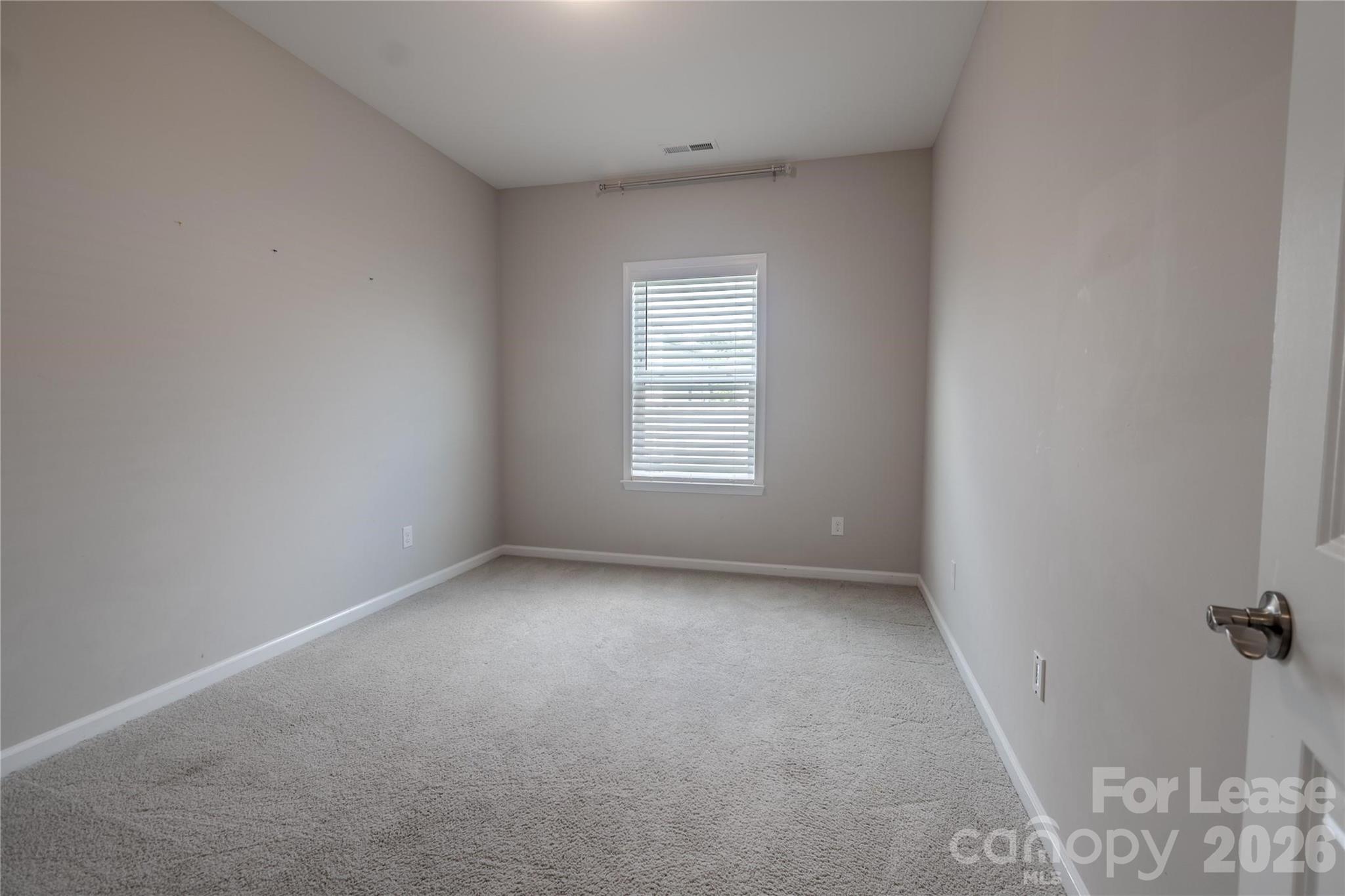 4320 Staffordshire Lane Property Photo 14