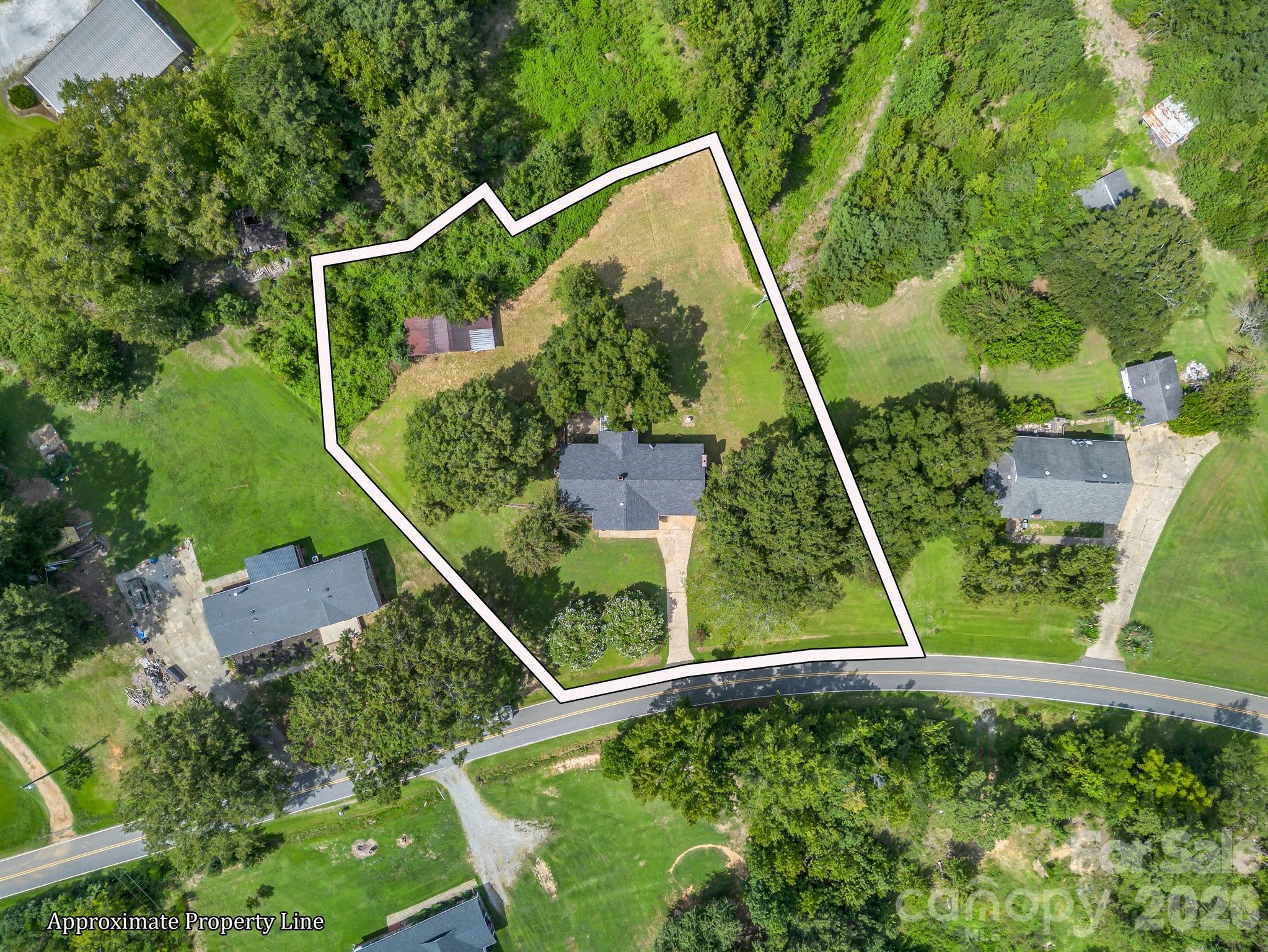 1544 Old Us 221a Highway Property Photo 4