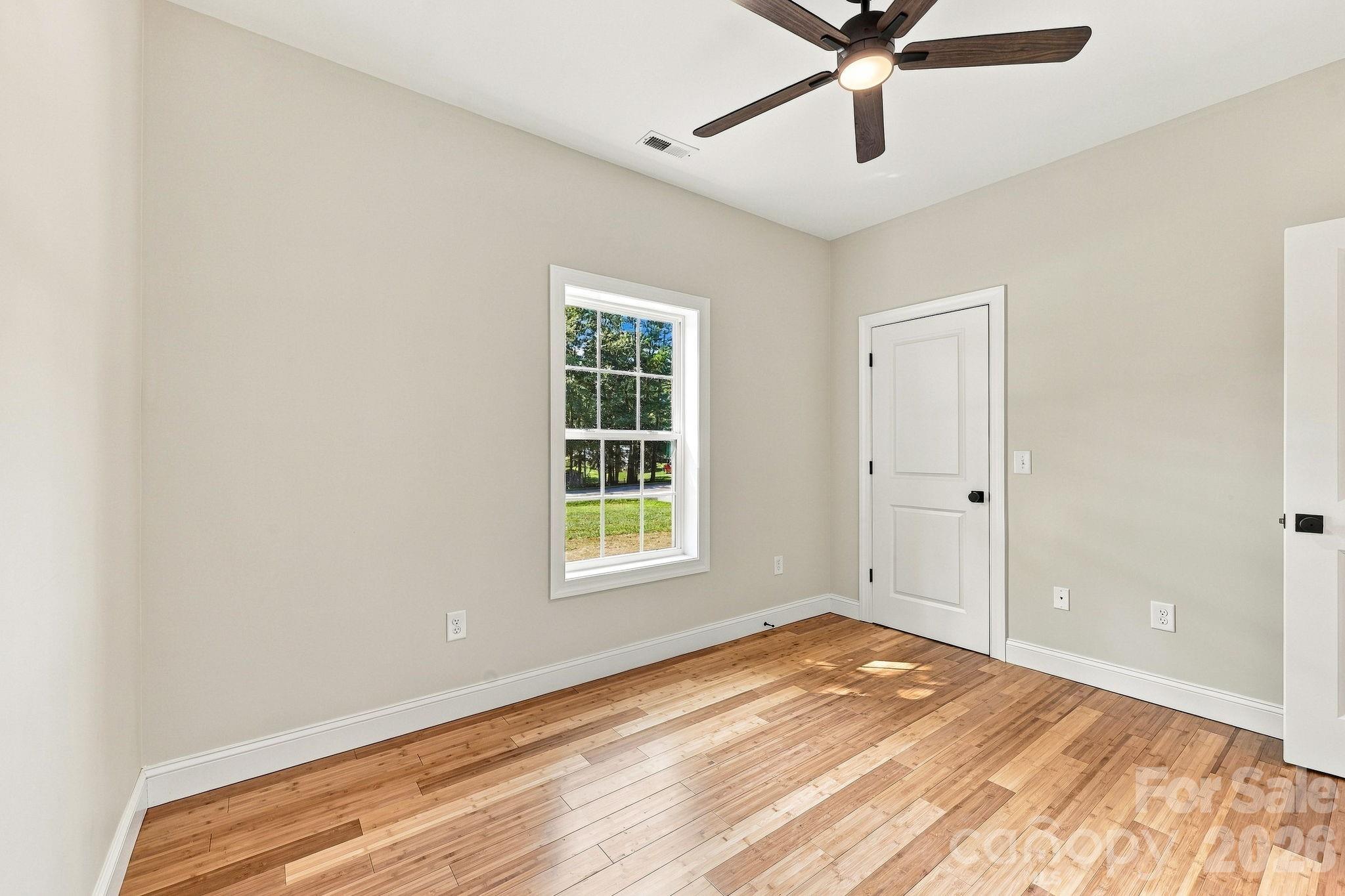 420 Old Wood Lane Property Photo 18