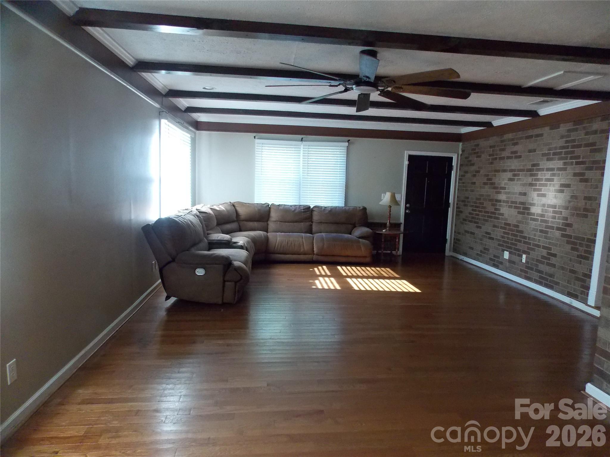 3185 Deerbrook Road Property Photo 2