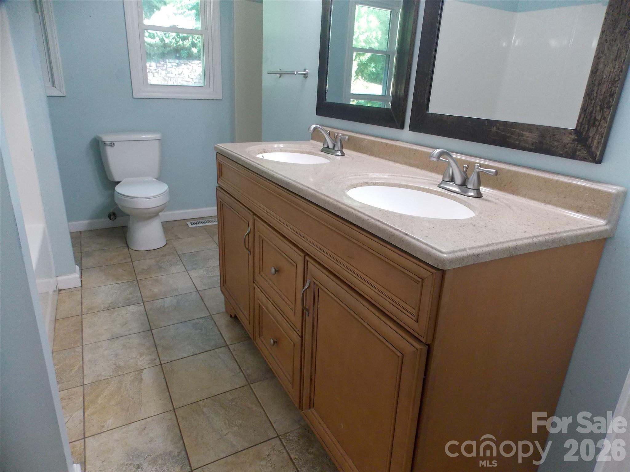 3185 Deerbrook Road Property Photo 11