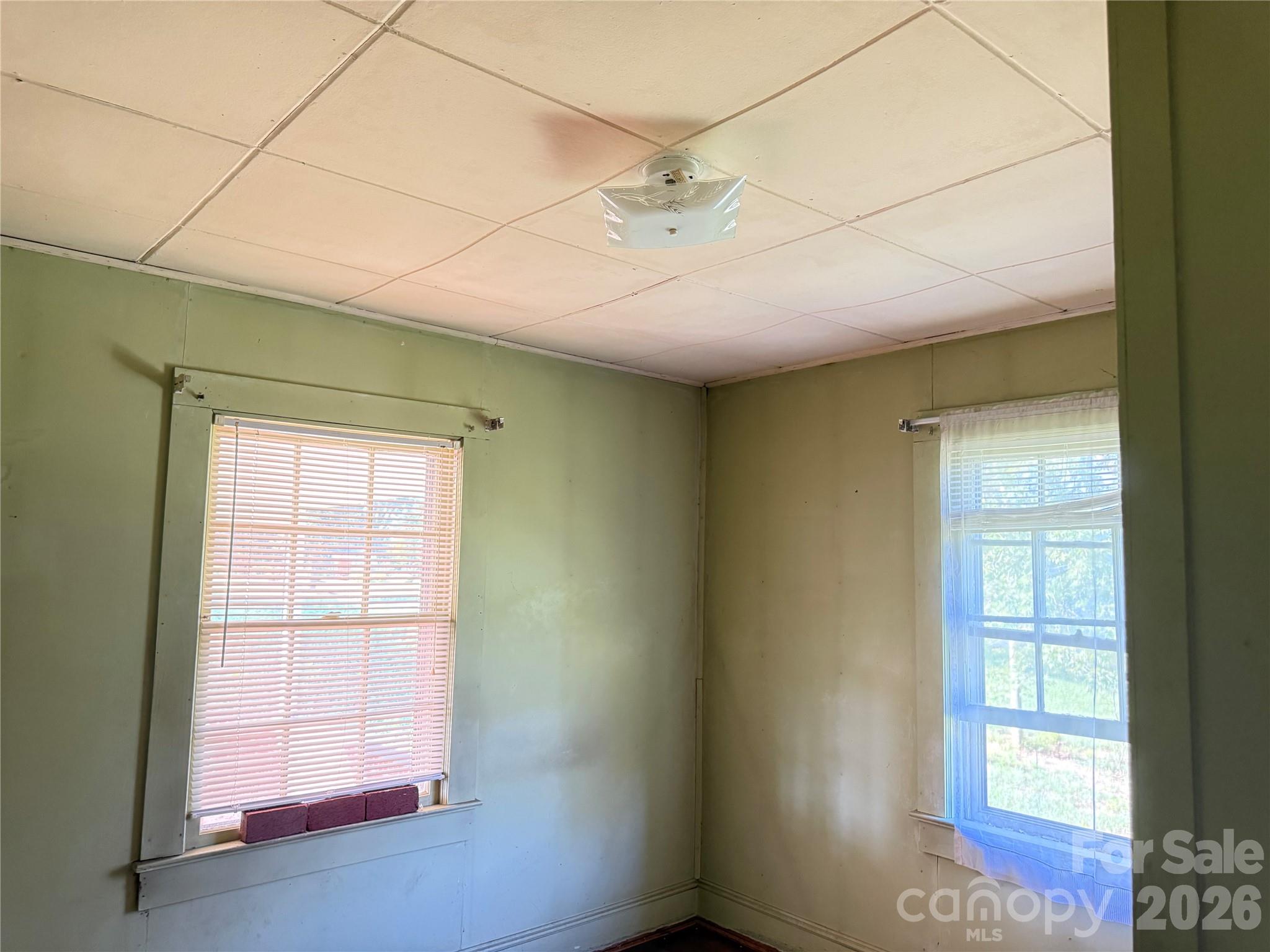 1650 Berkley Street Property Photo 9