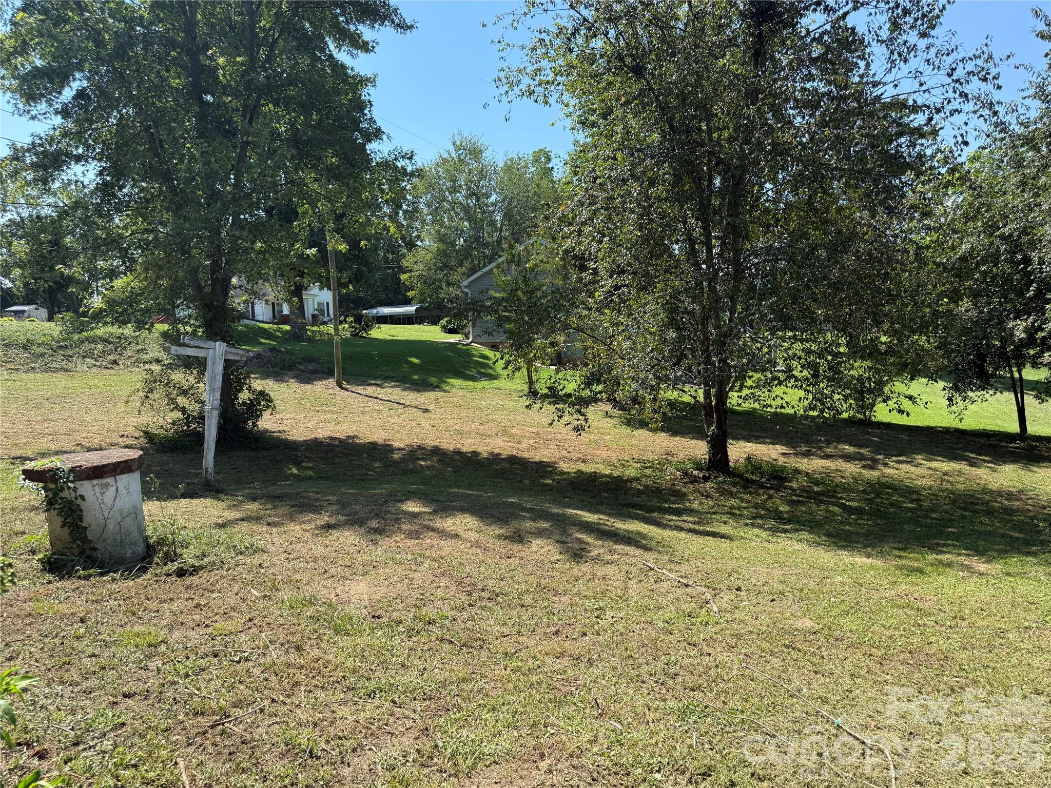 1650 Berkley Street Property Photo 11