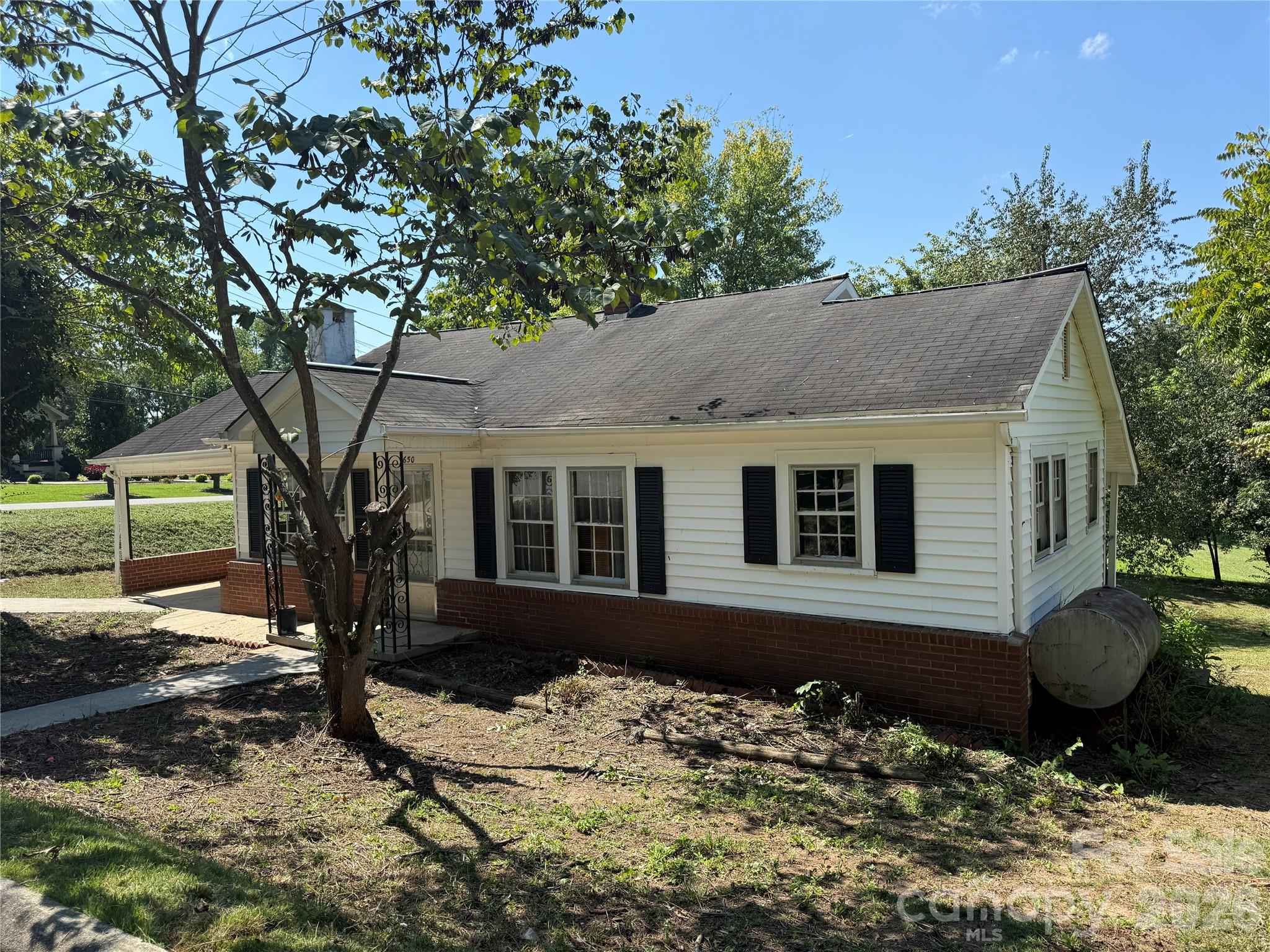 1650 Berkley Street Property Photo 12